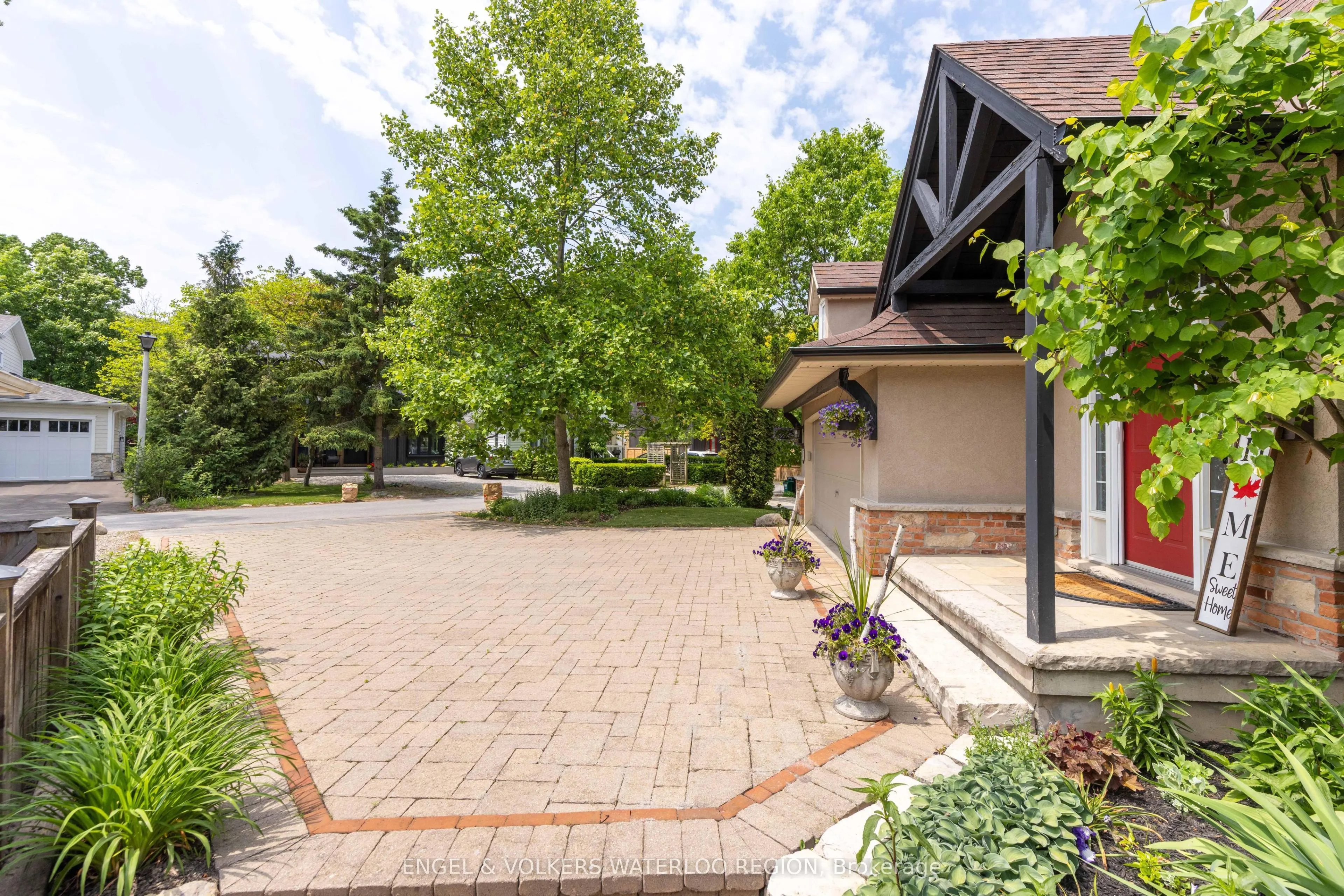 17 Vincent Avenue