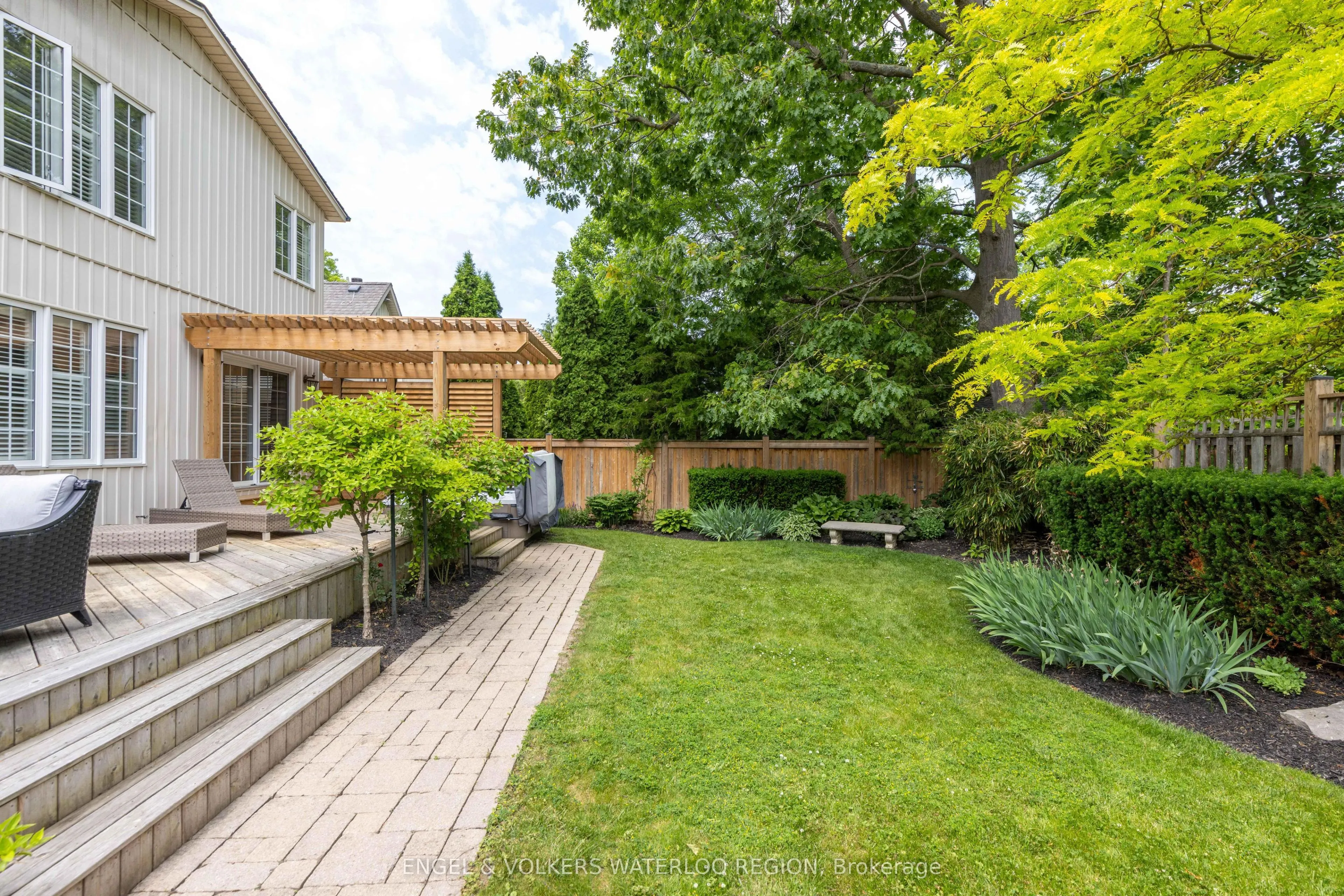 17 Vincent Avenue