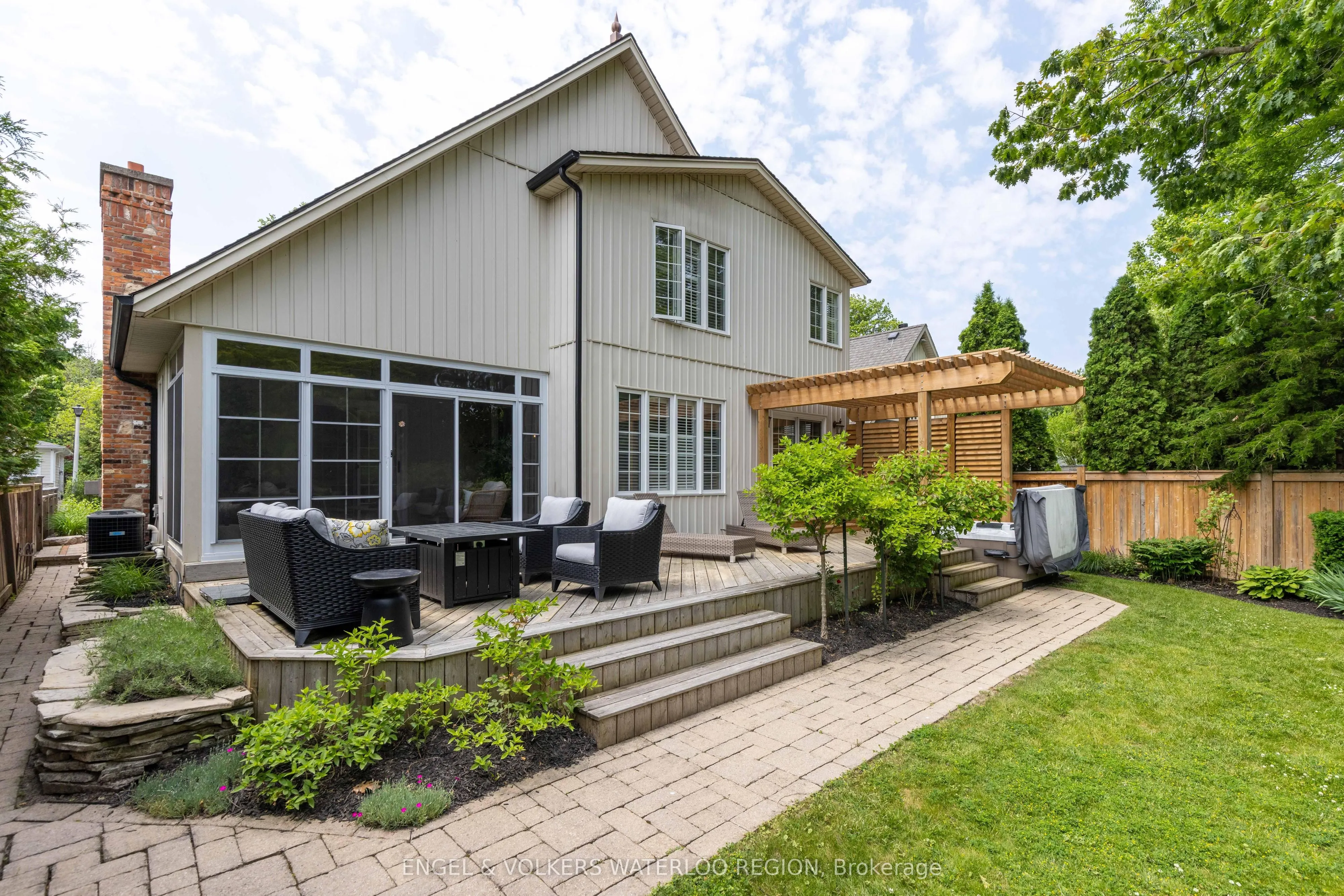 17 Vincent Avenue