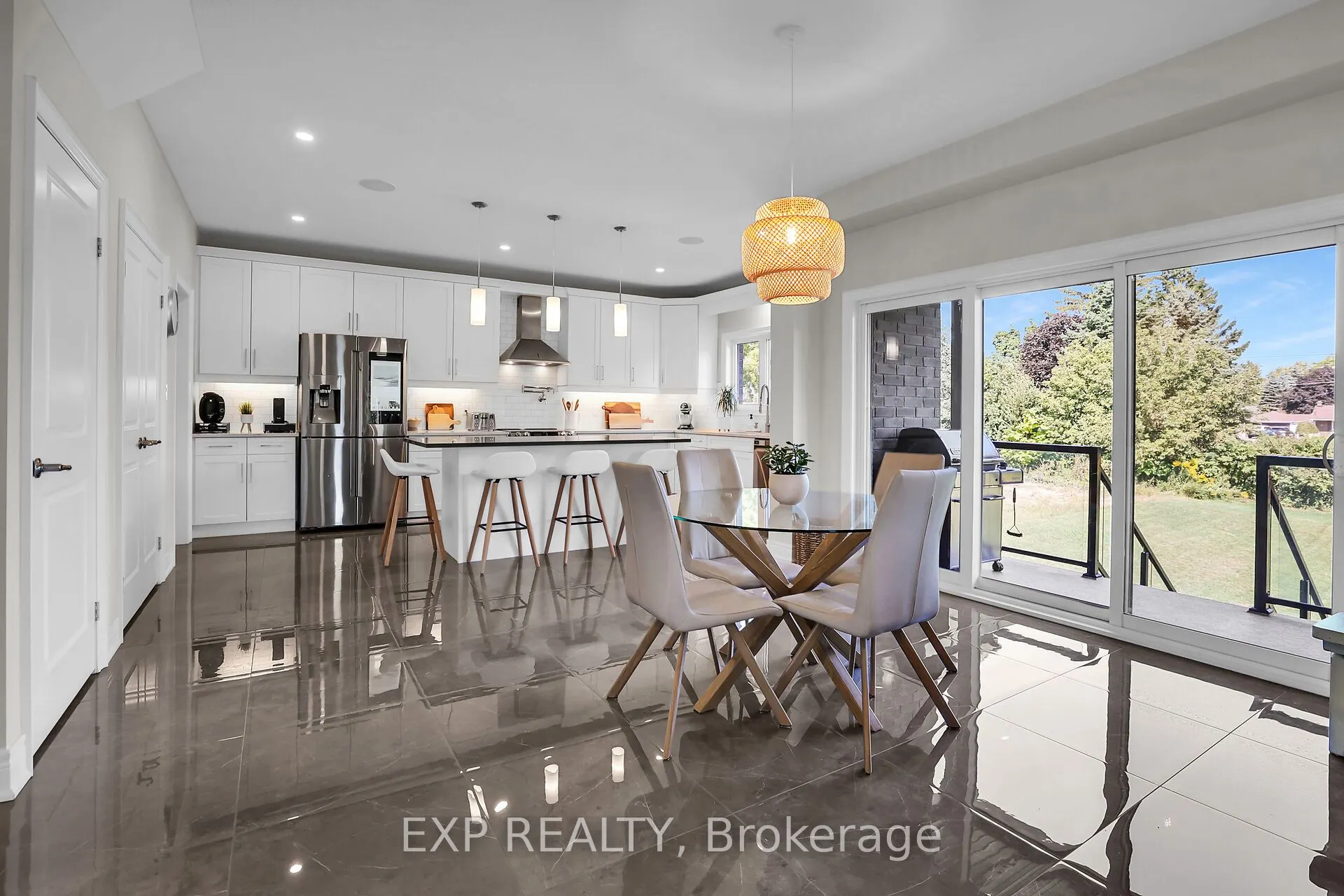 3608 Carolinia Court