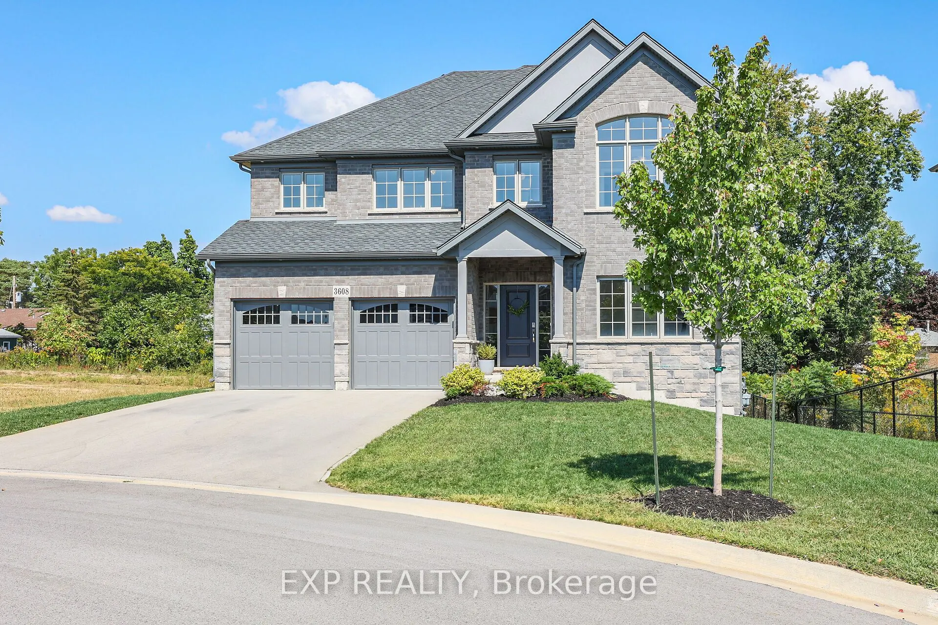 3608 Carolinia Court
