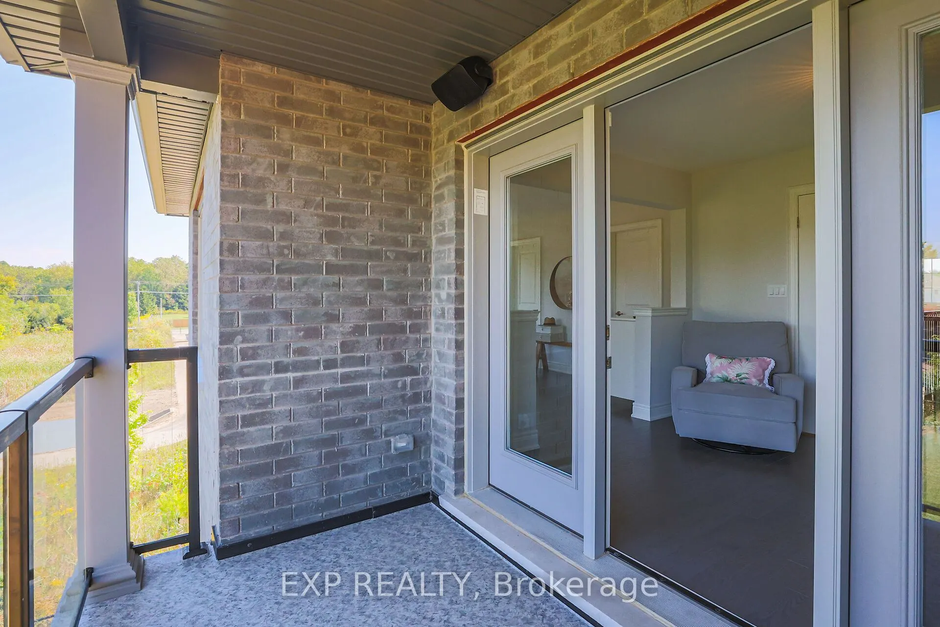 3608 Carolinia Court