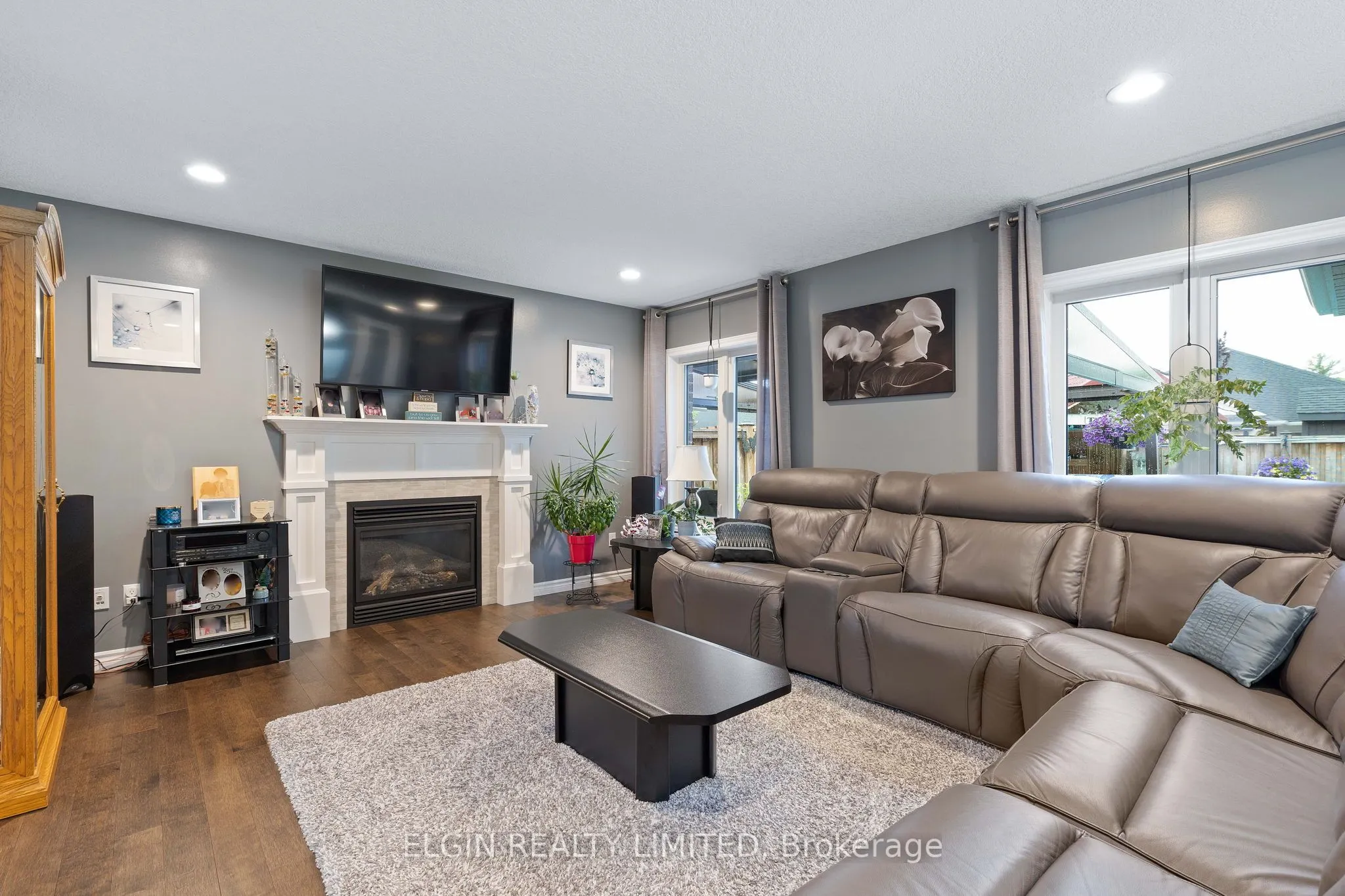 104 Westlake Drive