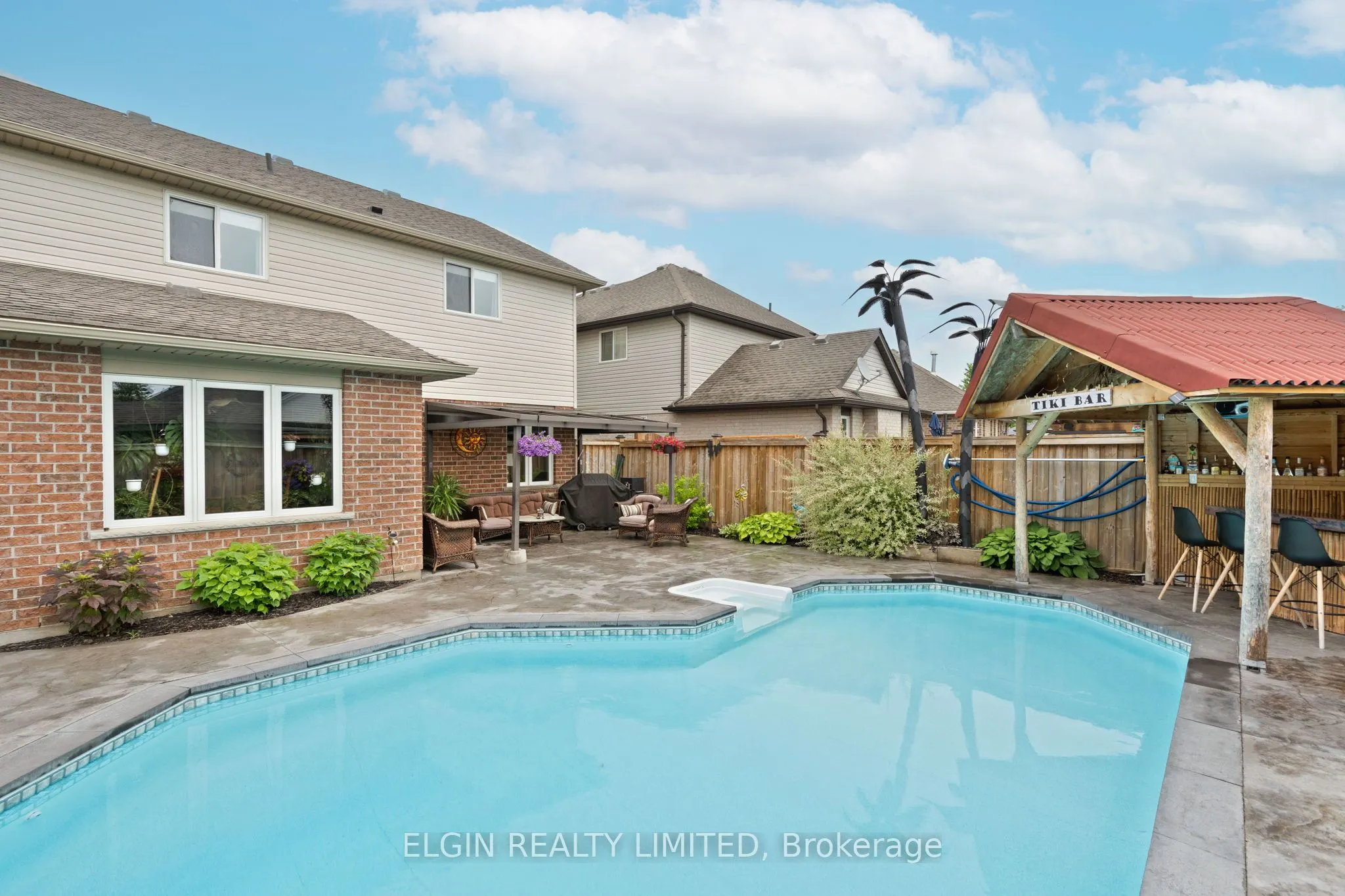 104 Westlake Drive