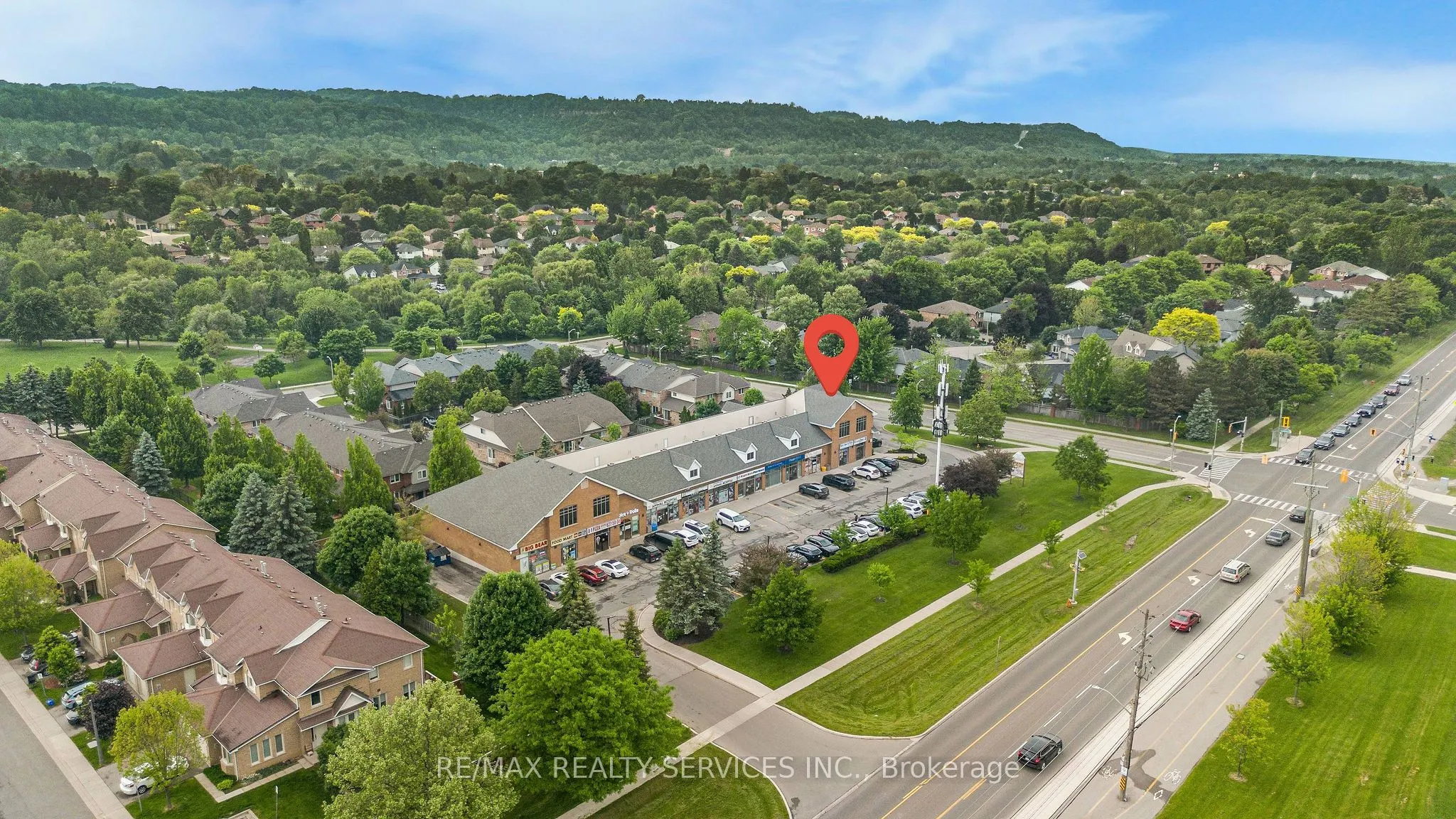 2 Castlewood Boulevard, #12