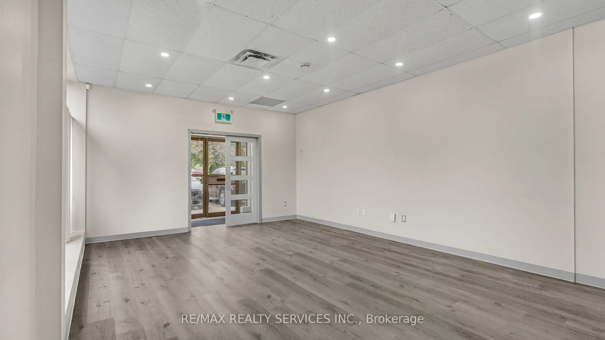 2 Castlewood Boulevard, #12