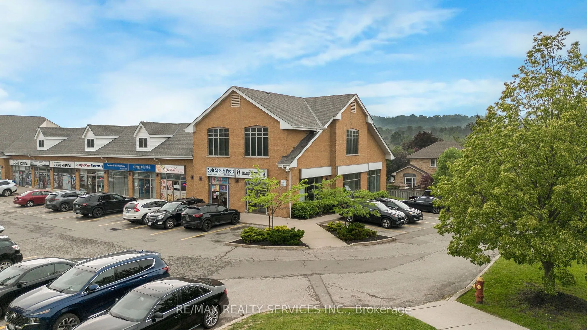 2 Castlewood Boulevard, #12