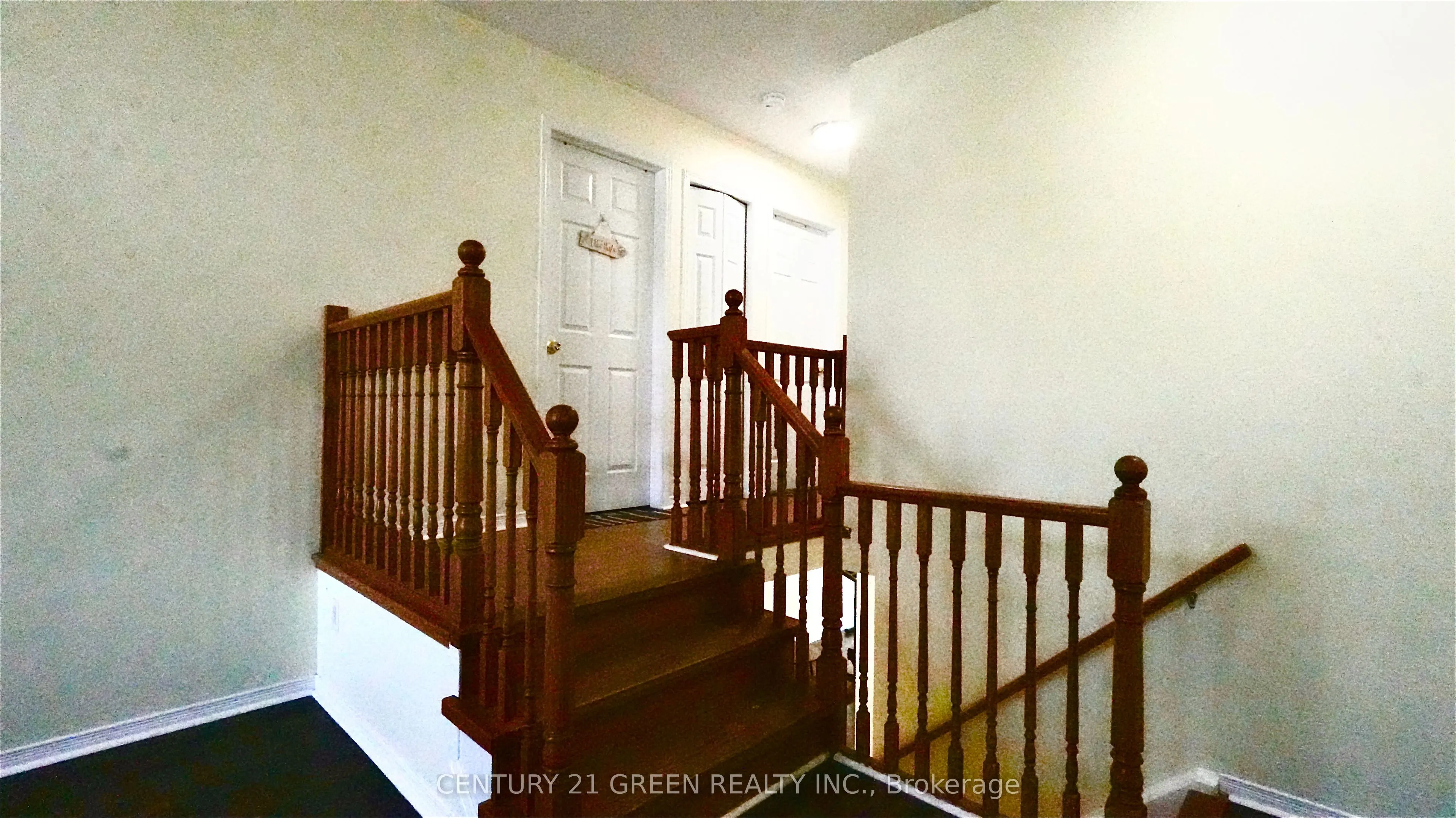 419 Tealby Crescent