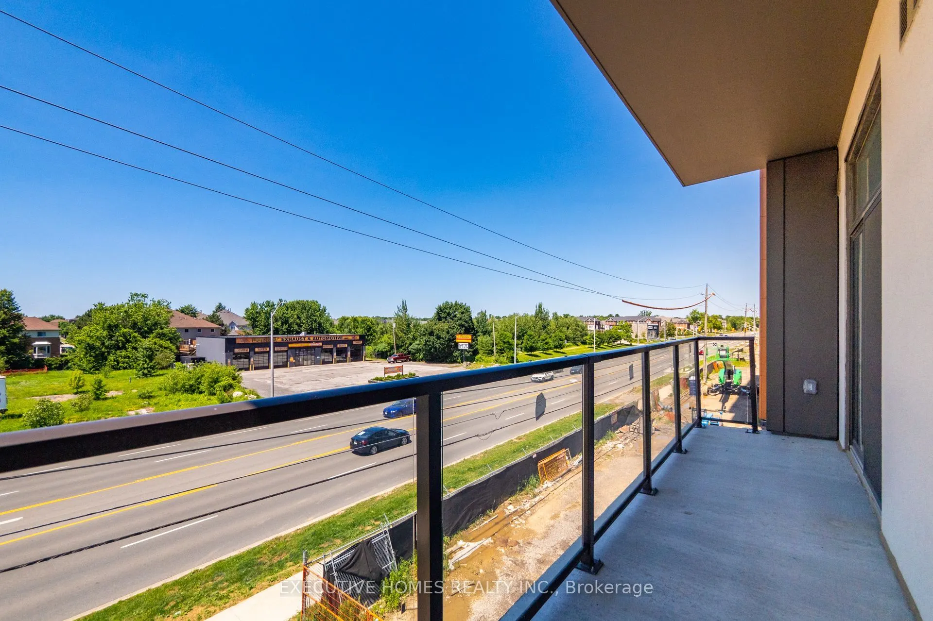 450 Dundas Street E, #310