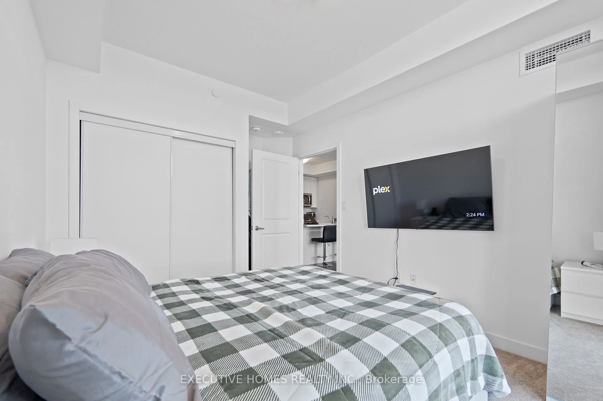 450 Dundas Street E, #310