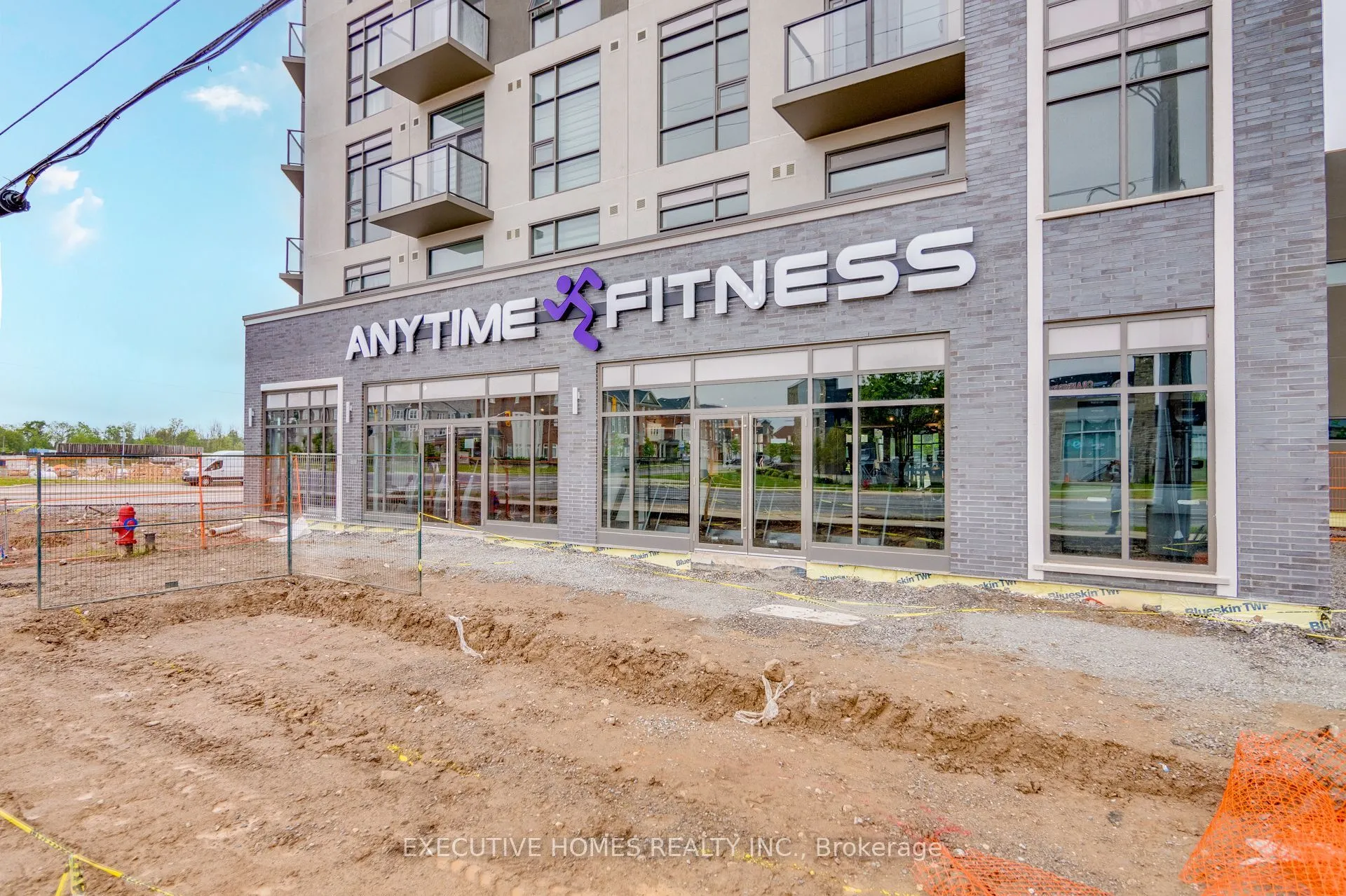 450 Dundas Street E, #310