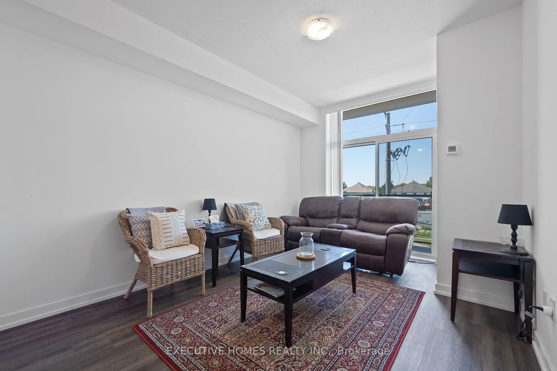 450 Dundas Street E, #310