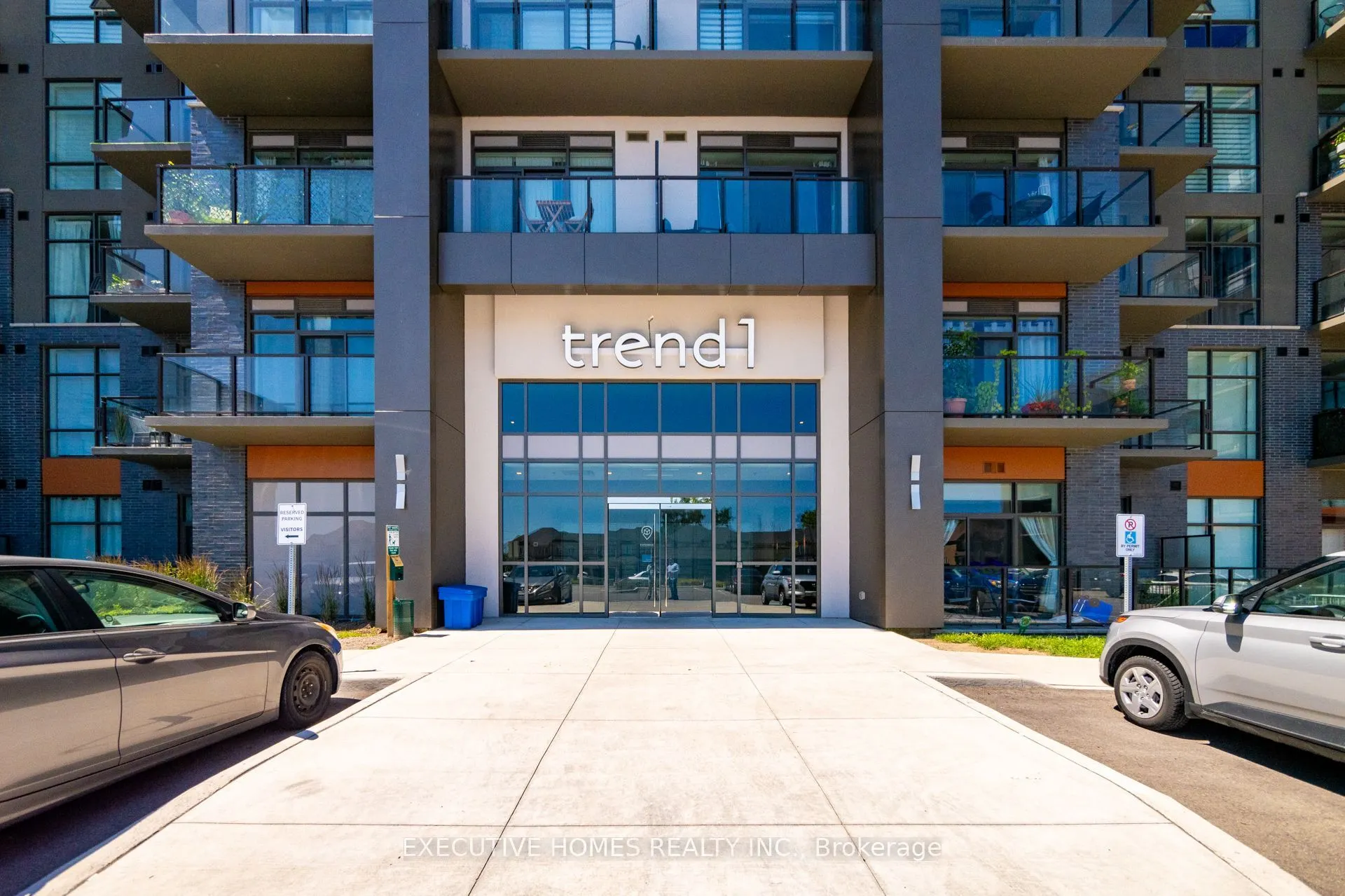 450 Dundas Street E, #310