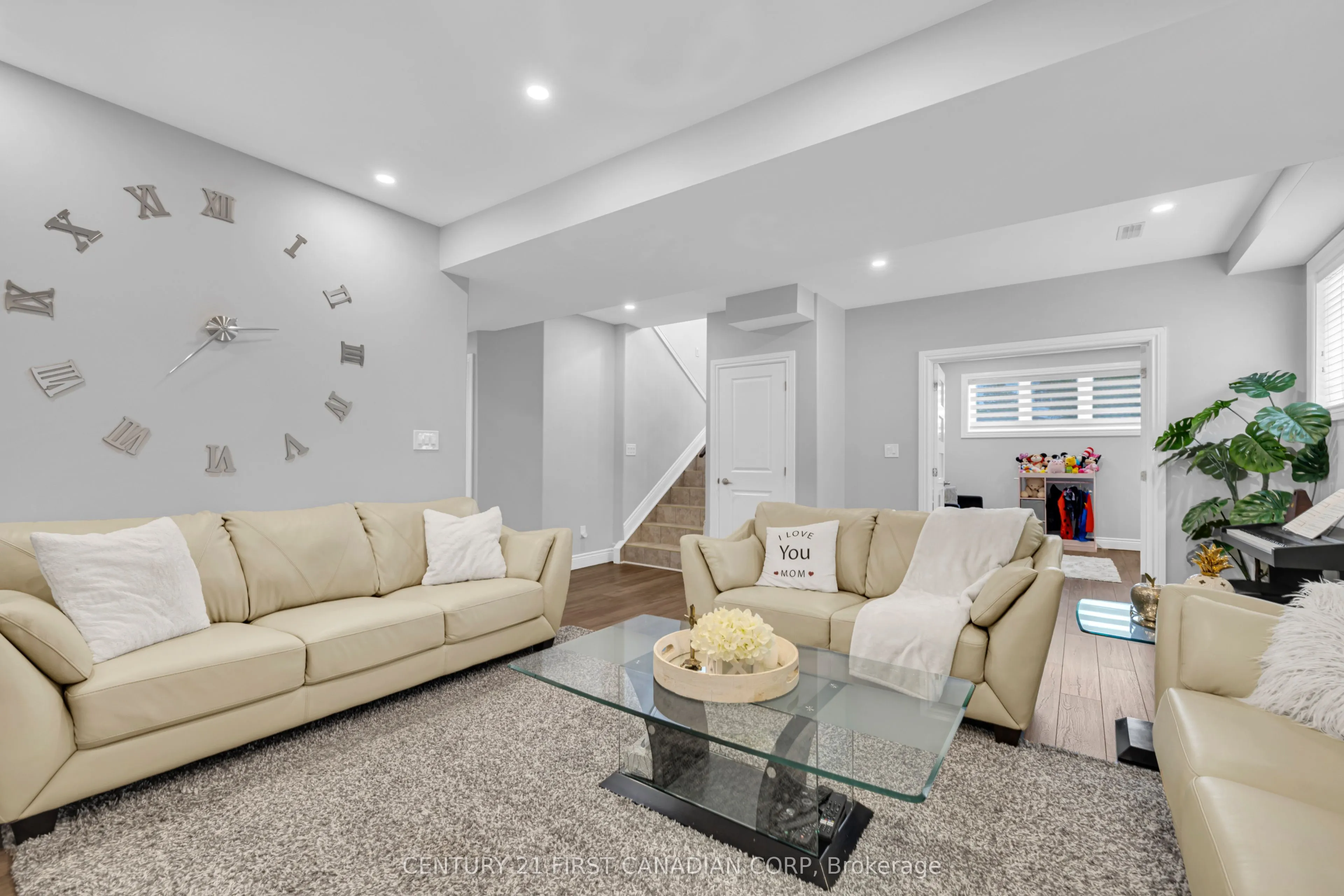 3349 Woodward Boulevard