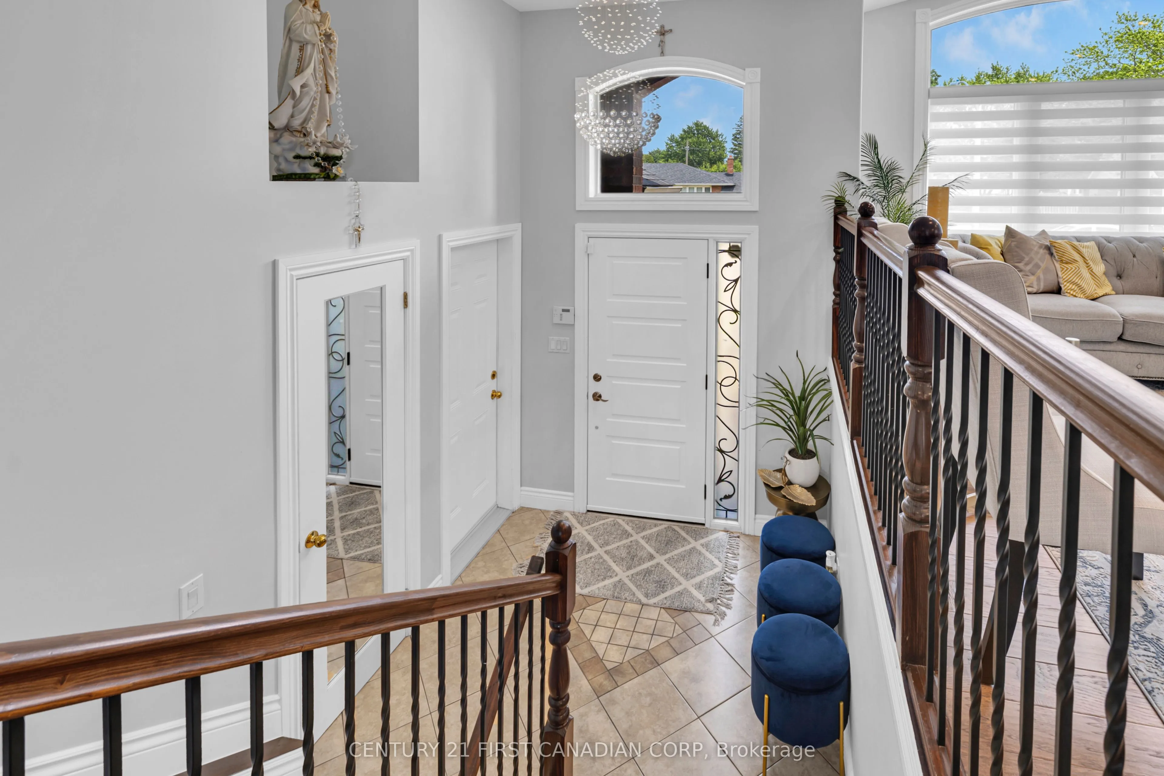 3349 Woodward Boulevard