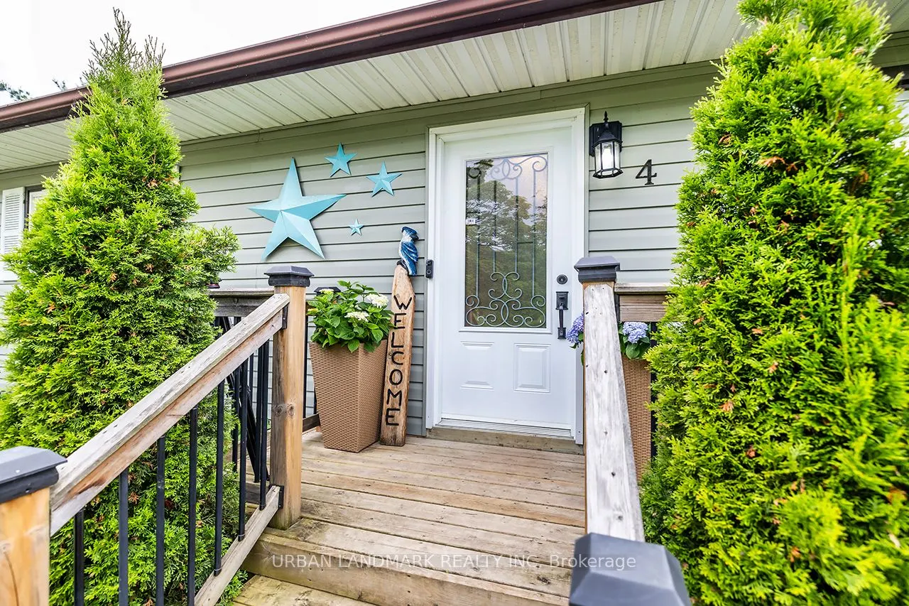 4 Heath Drive