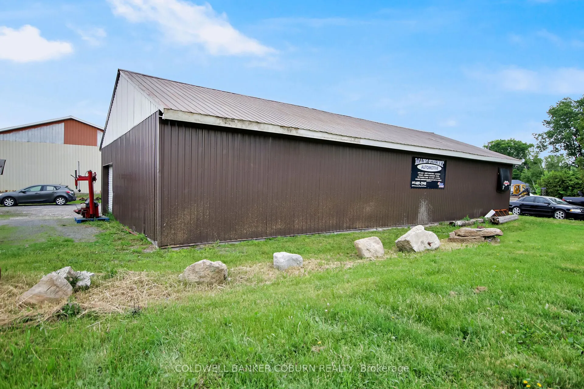 2319 Community Way