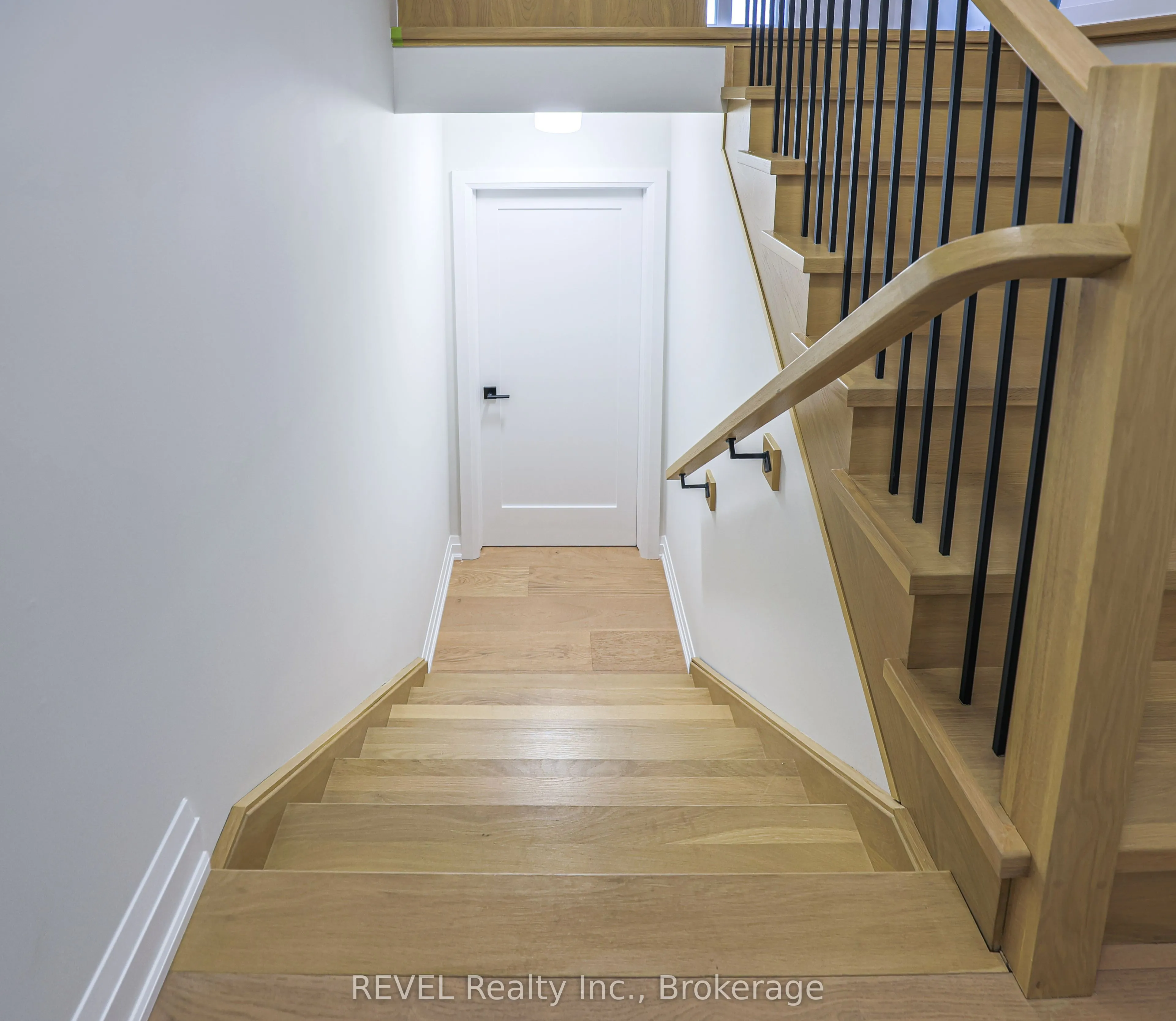 111 Acacia Road