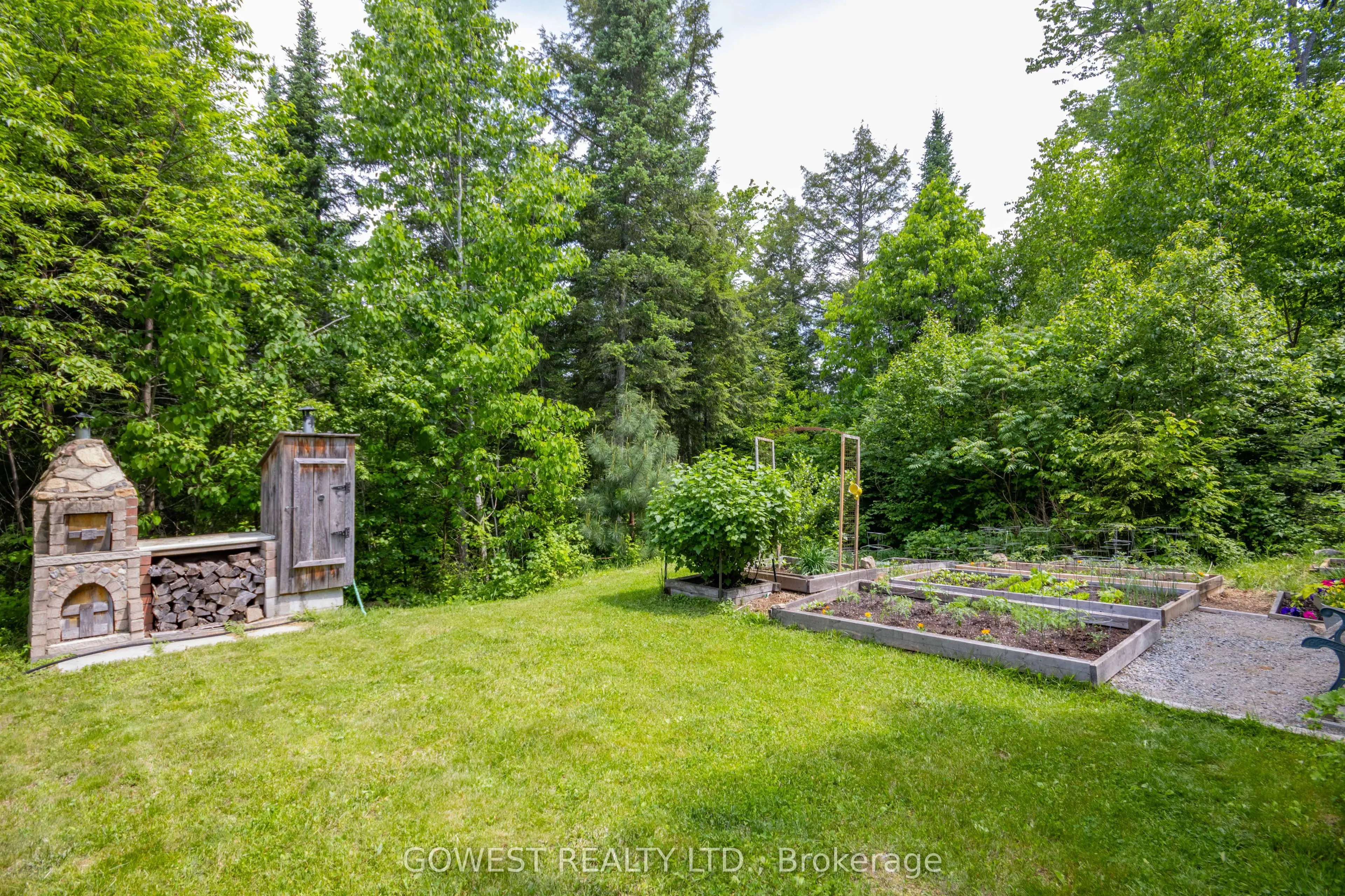 153B MARTIN RECOSKIE Road