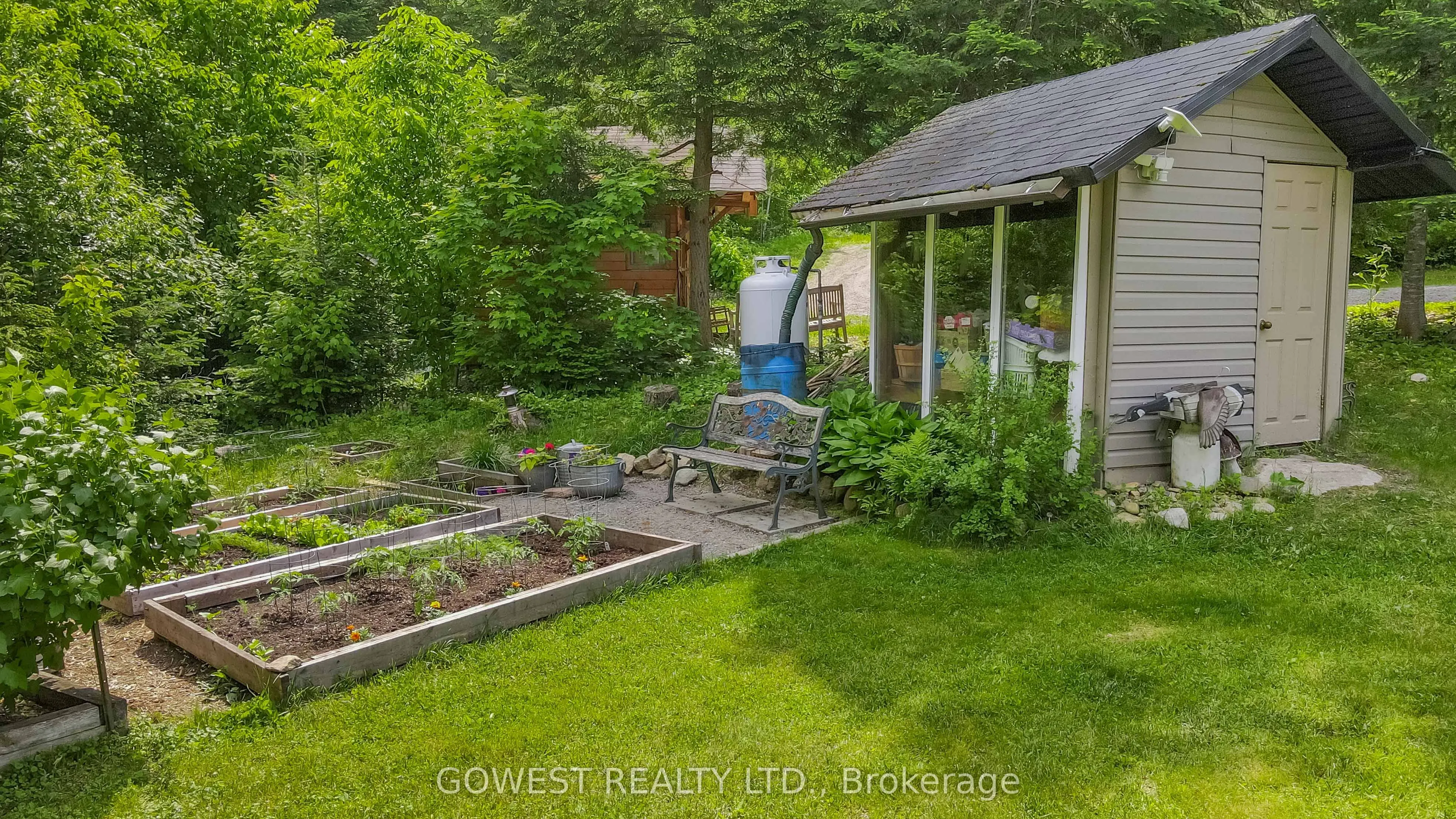 153B MARTIN RECOSKIE Road