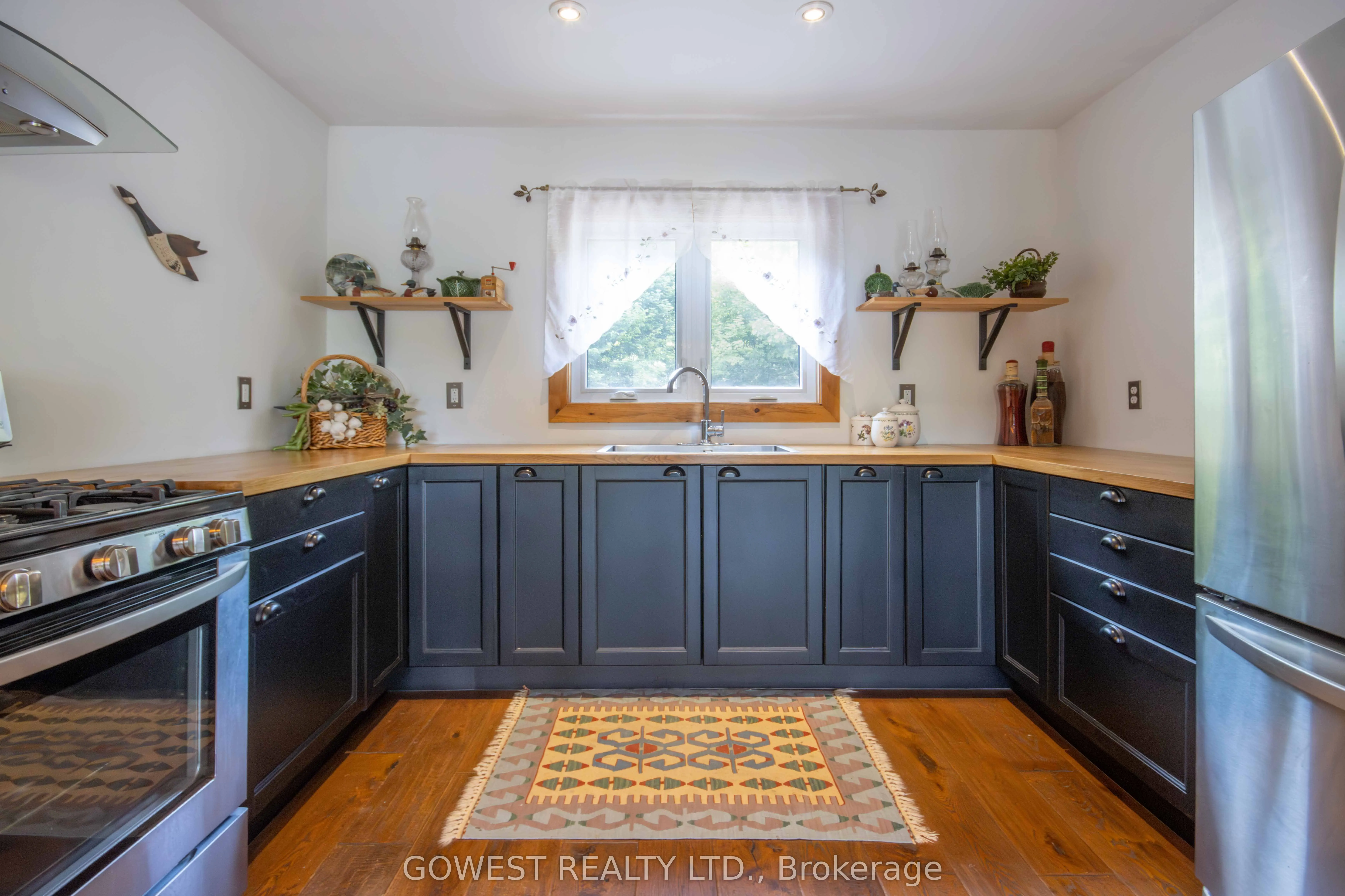 153B MARTIN RECOSKIE Road