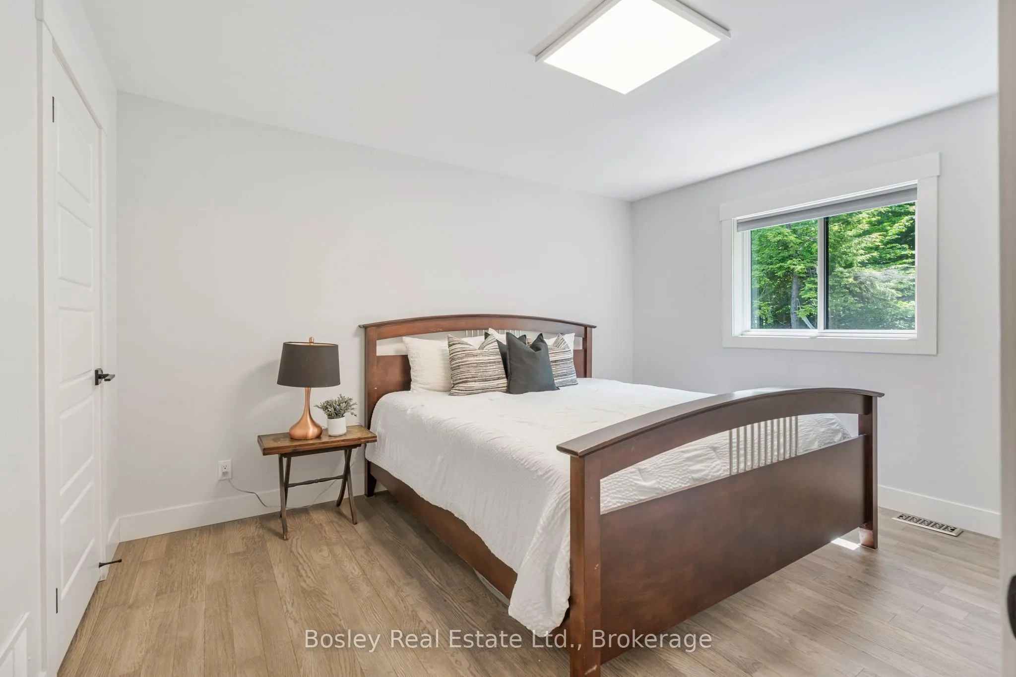 350107 Bayshore Road
