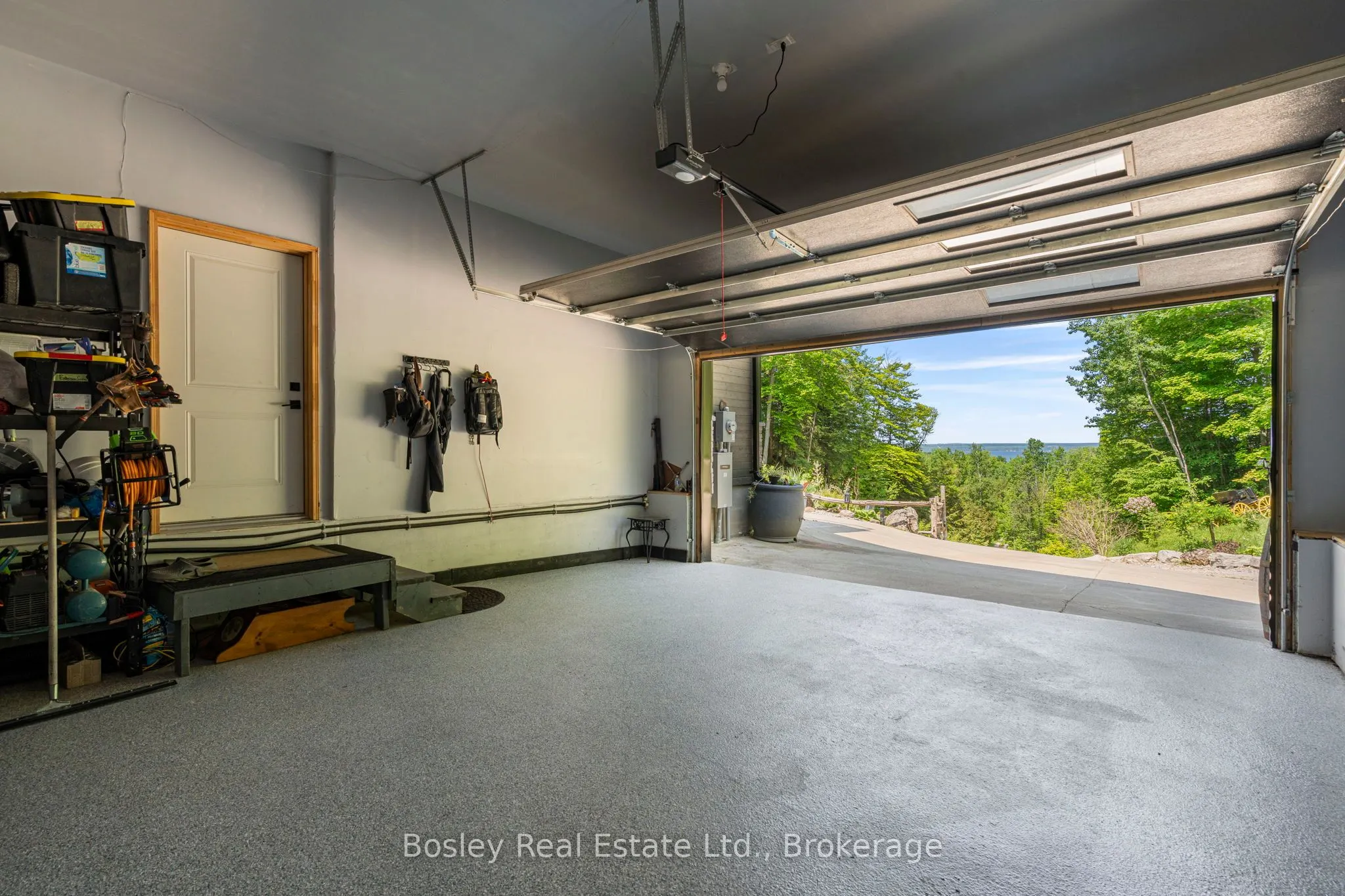 350107 Bayshore Road