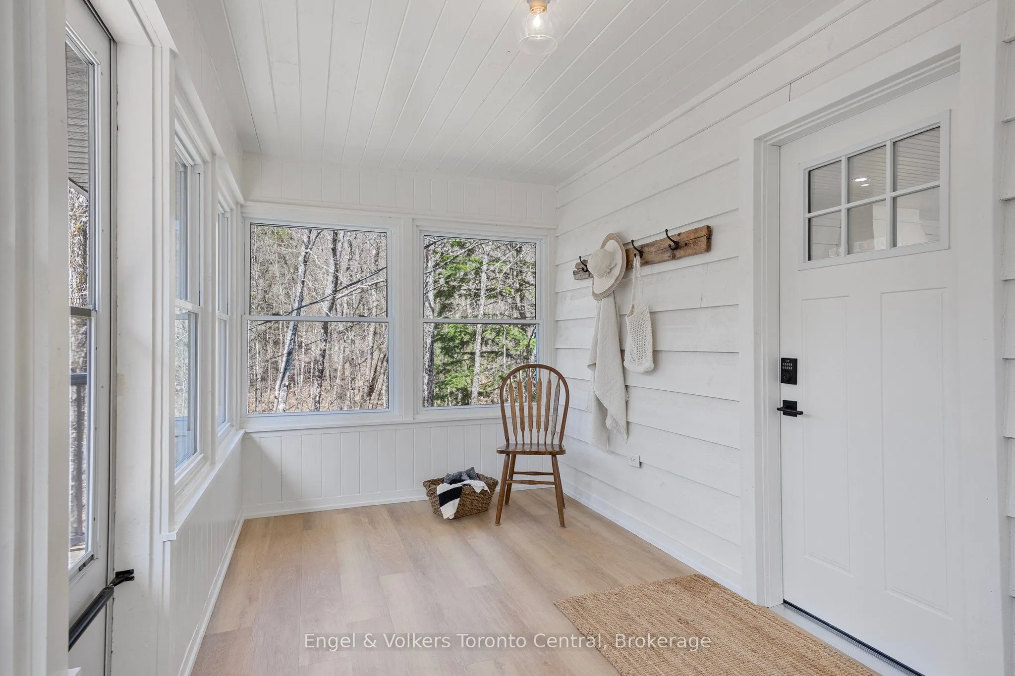 2481 Falkenburg Road