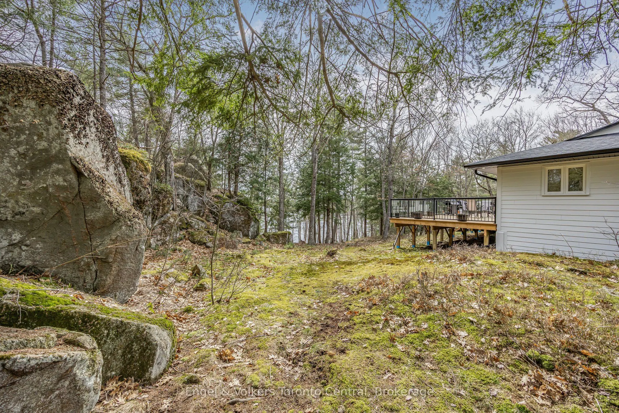 2481 Falkenburg Road