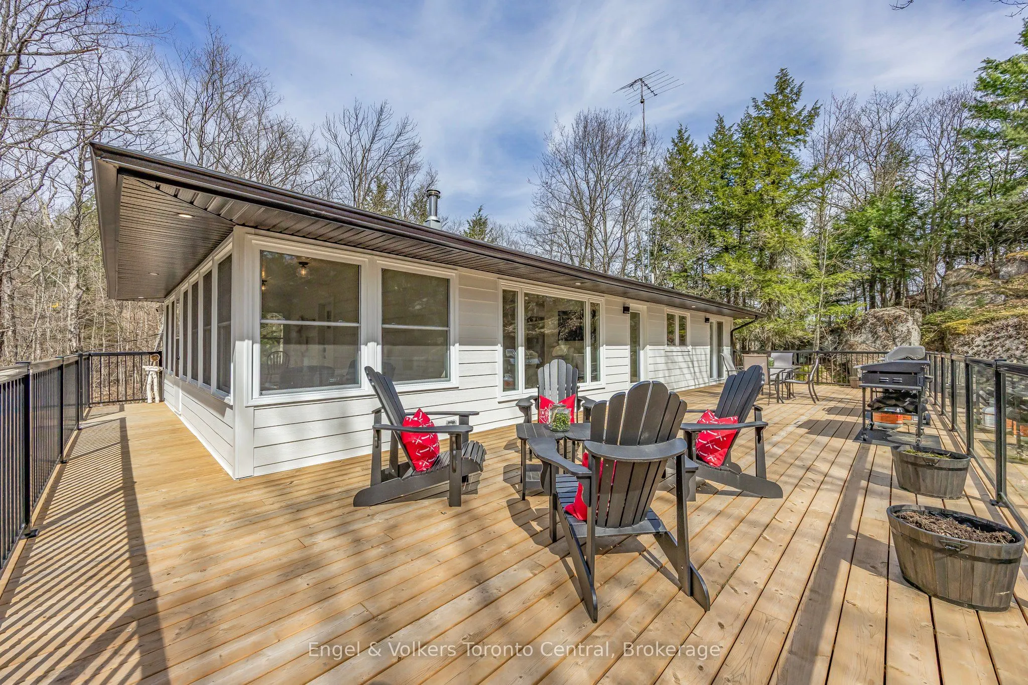 2481 Falkenburg Road