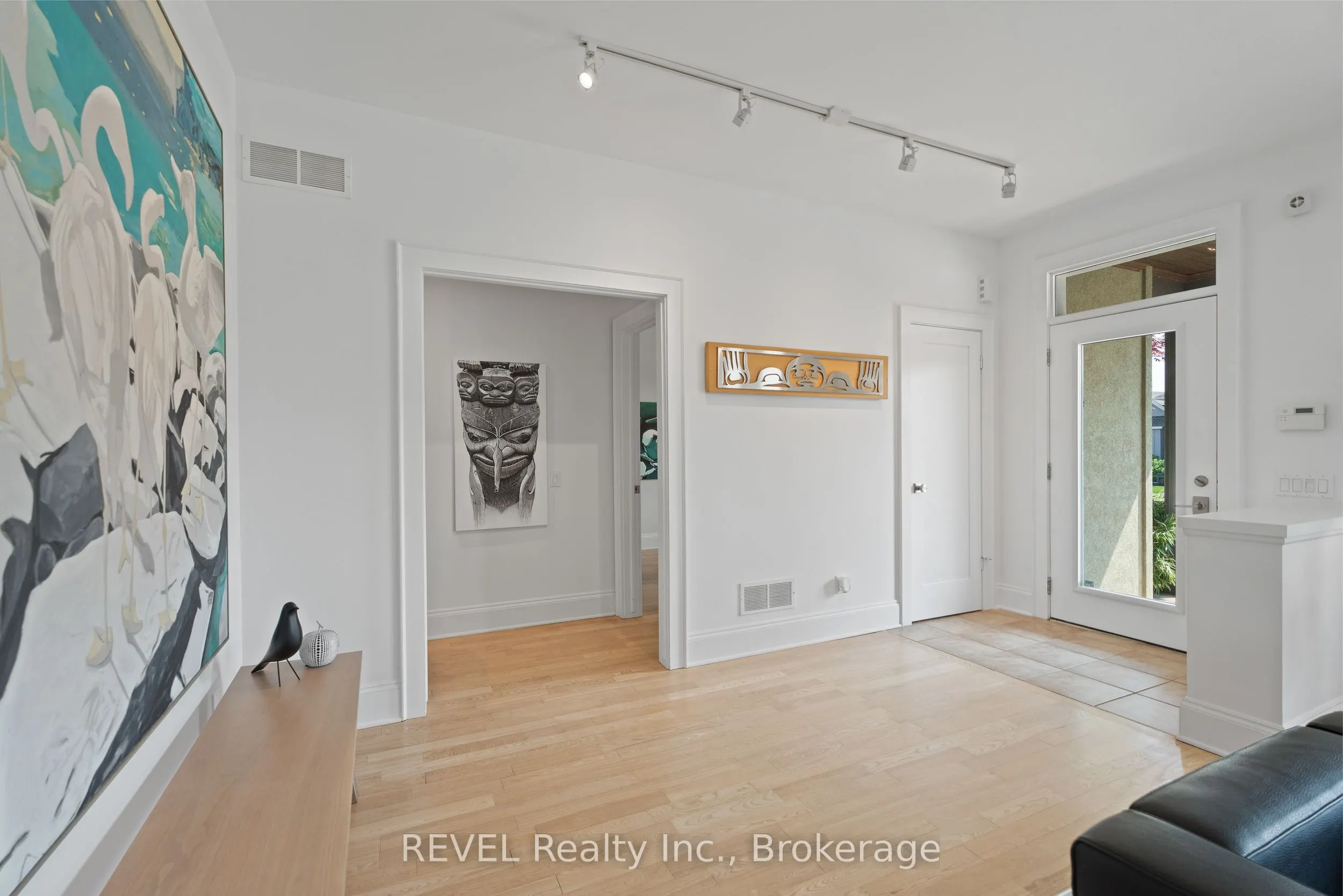 34 Raiana Drive