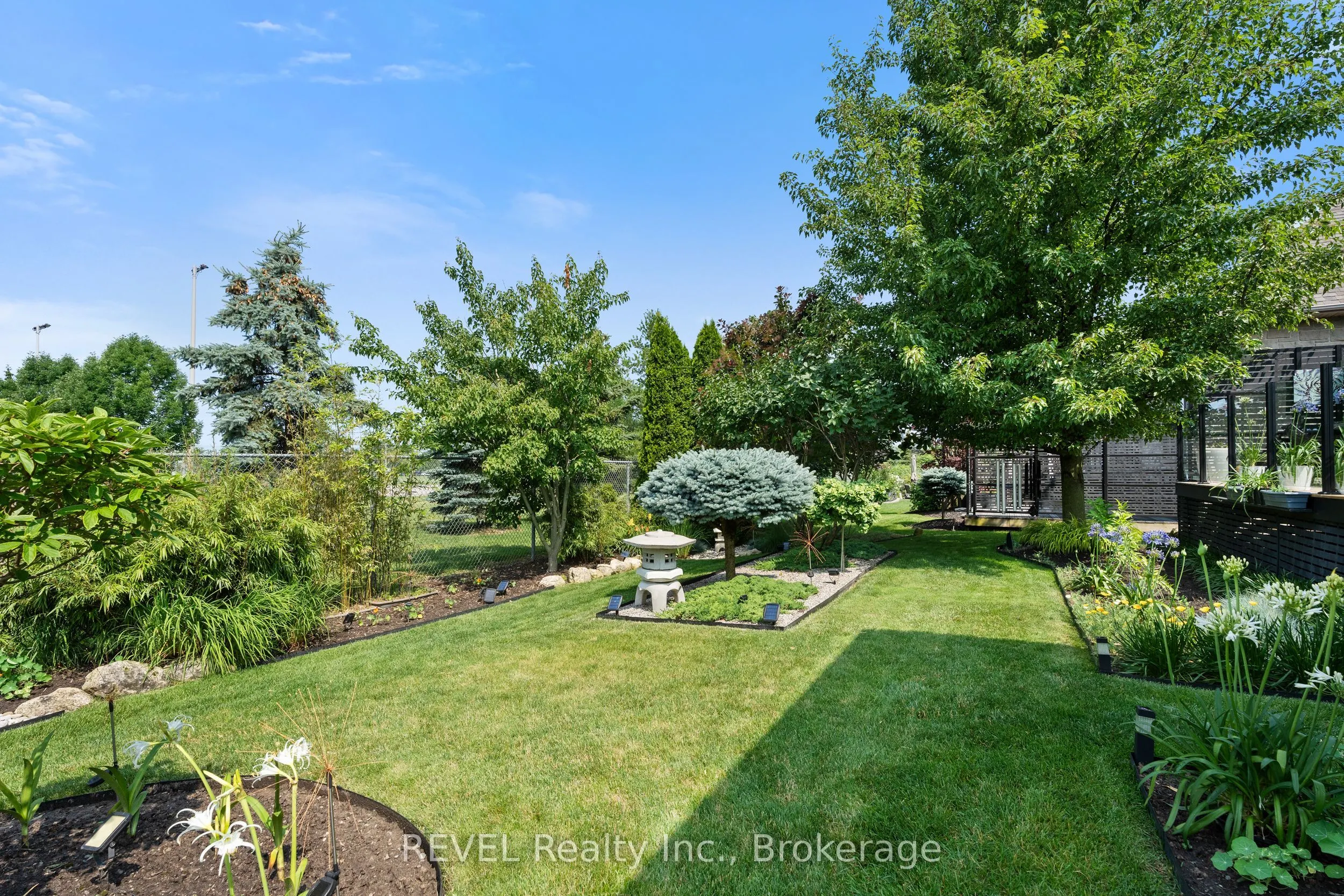 34 Raiana Drive
