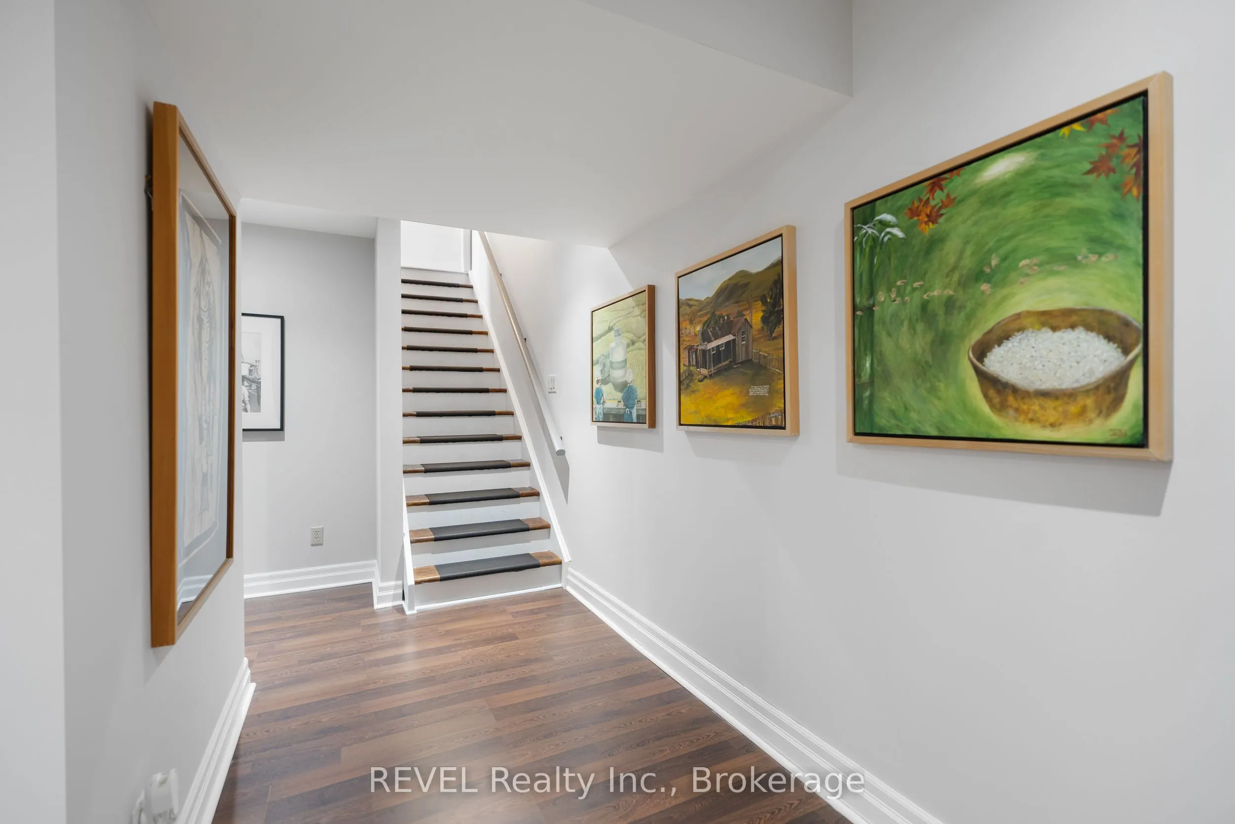 34 Raiana Drive