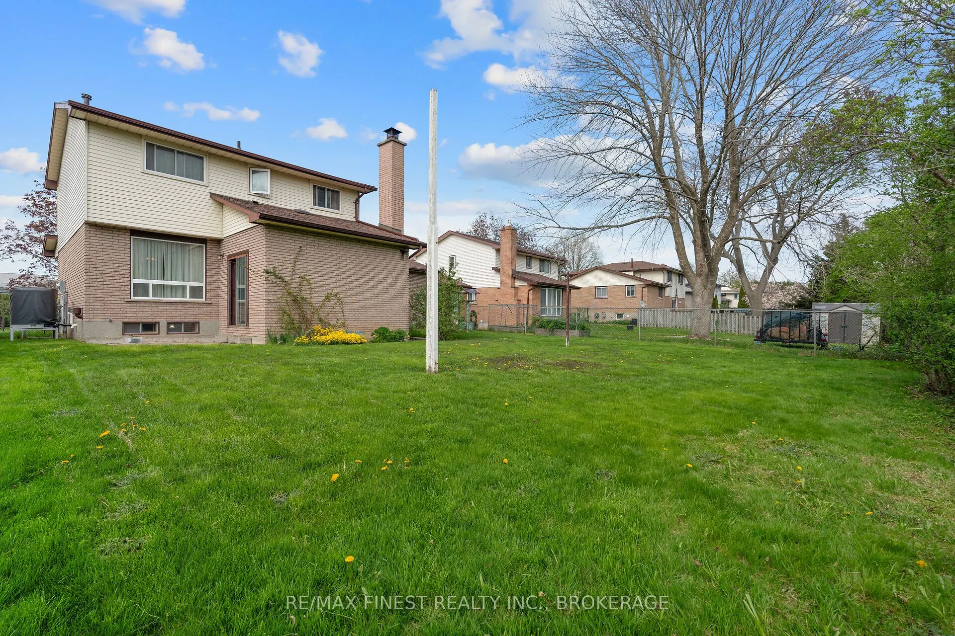 32 Bonny Lane