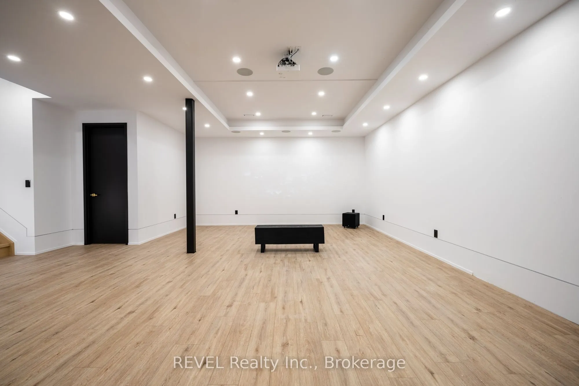 6 Firelane 11a Street