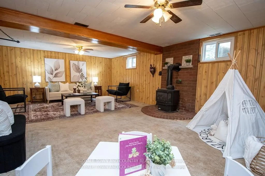 27 Hillside Drive