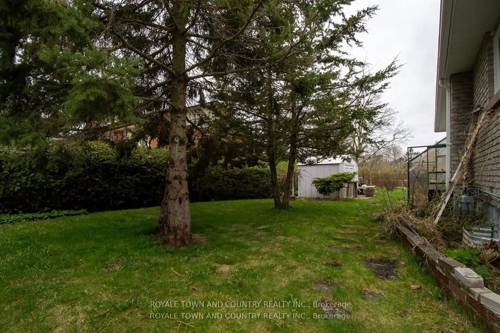 27 Hillside Drive