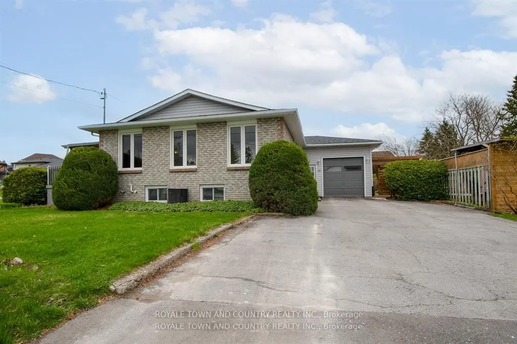 27 Hillside Drive