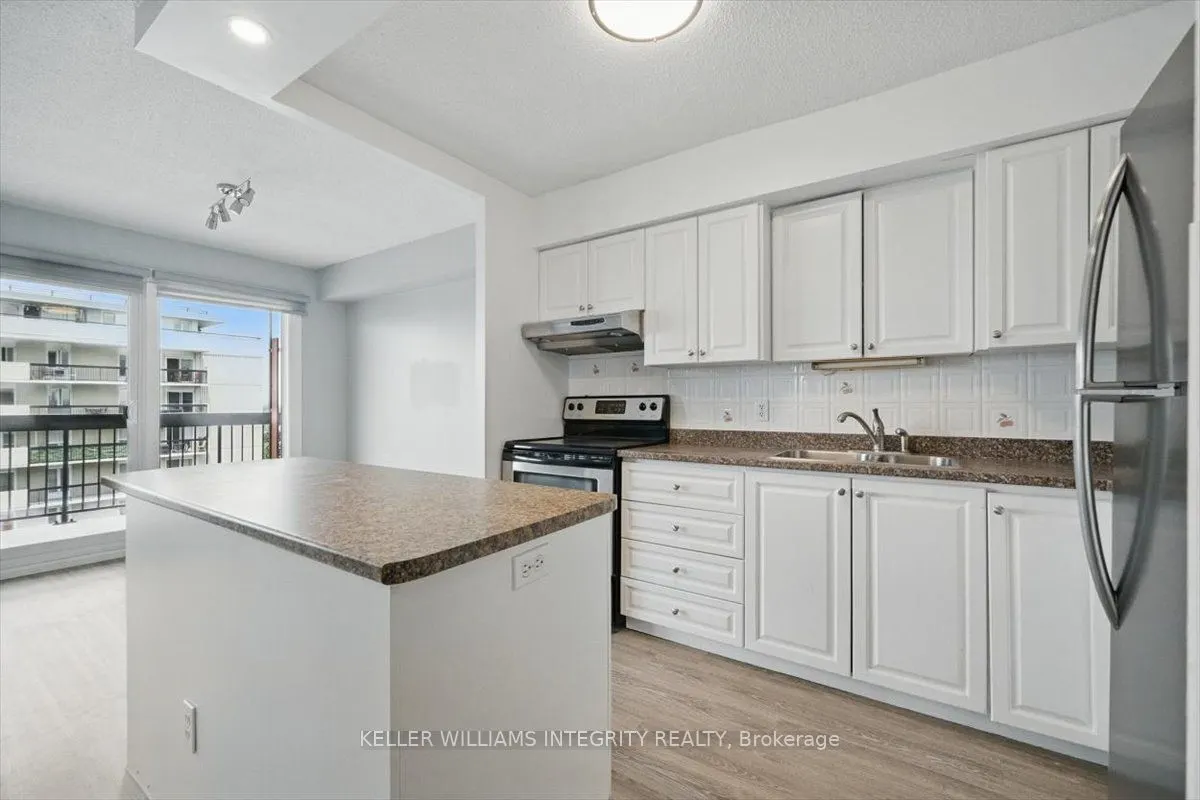 158C McArthur Avenue, #1804