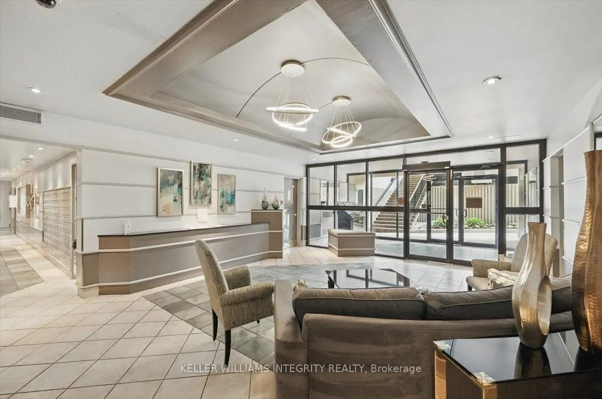 158C McArthur Avenue, #1804