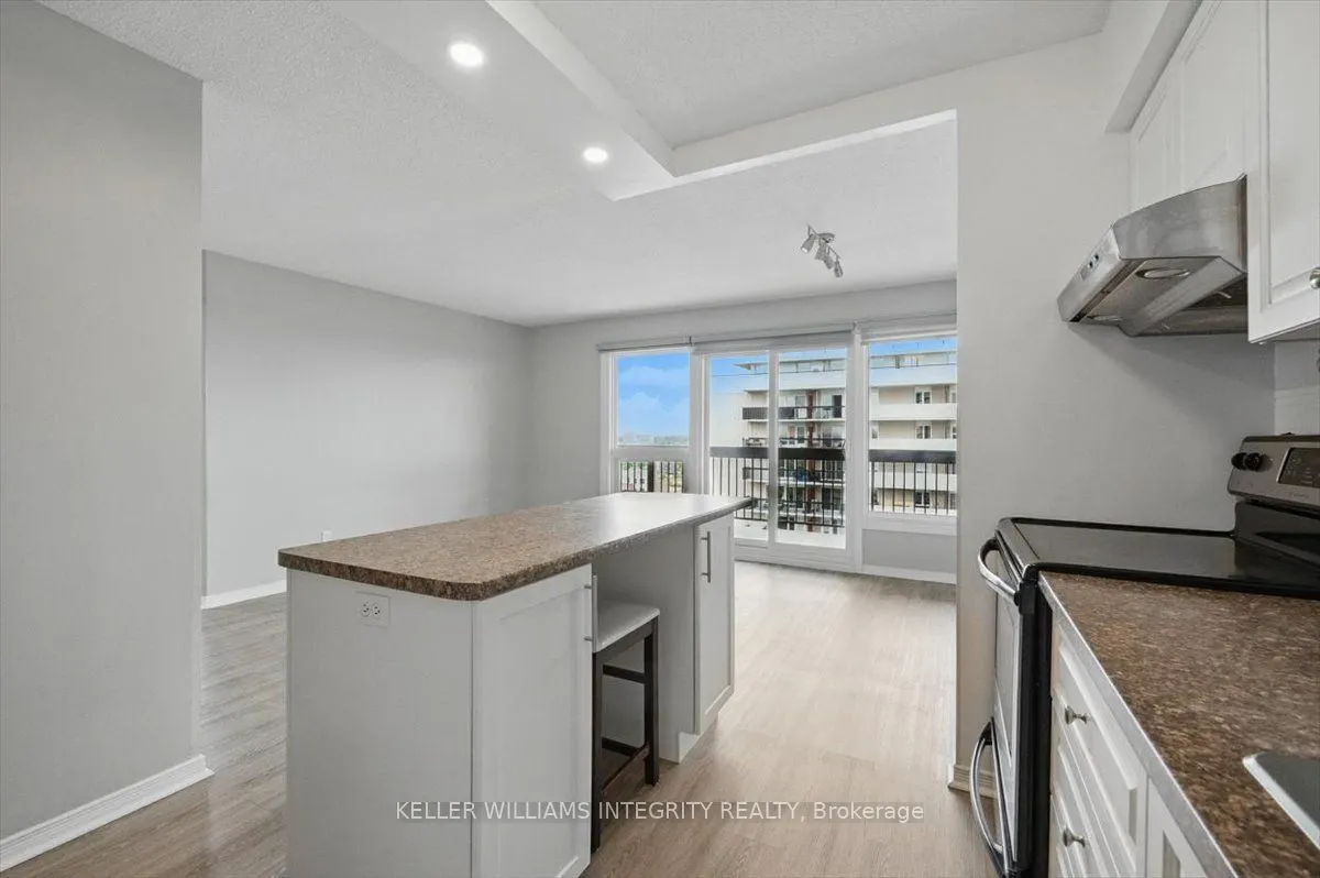 158C McArthur Avenue, #1804