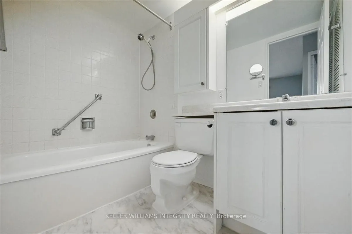 158C McArthur Avenue, #1804