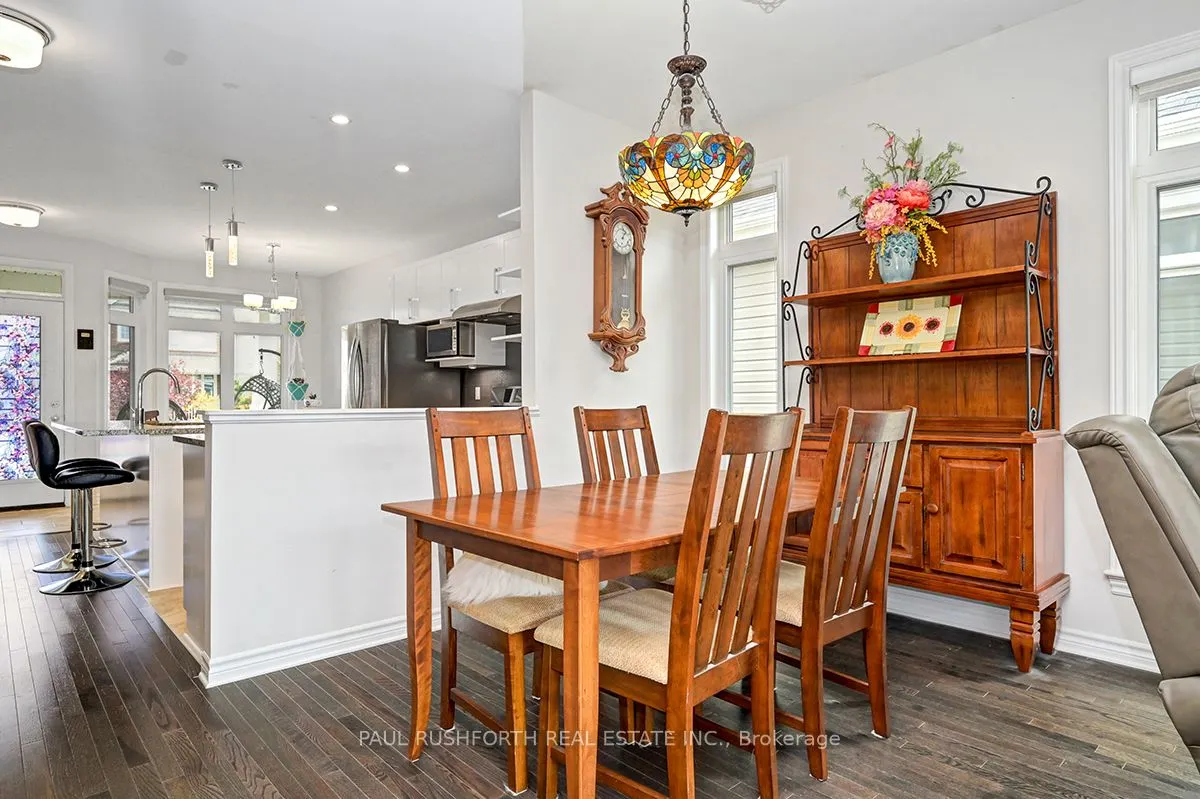 552 Silverbell Crescent