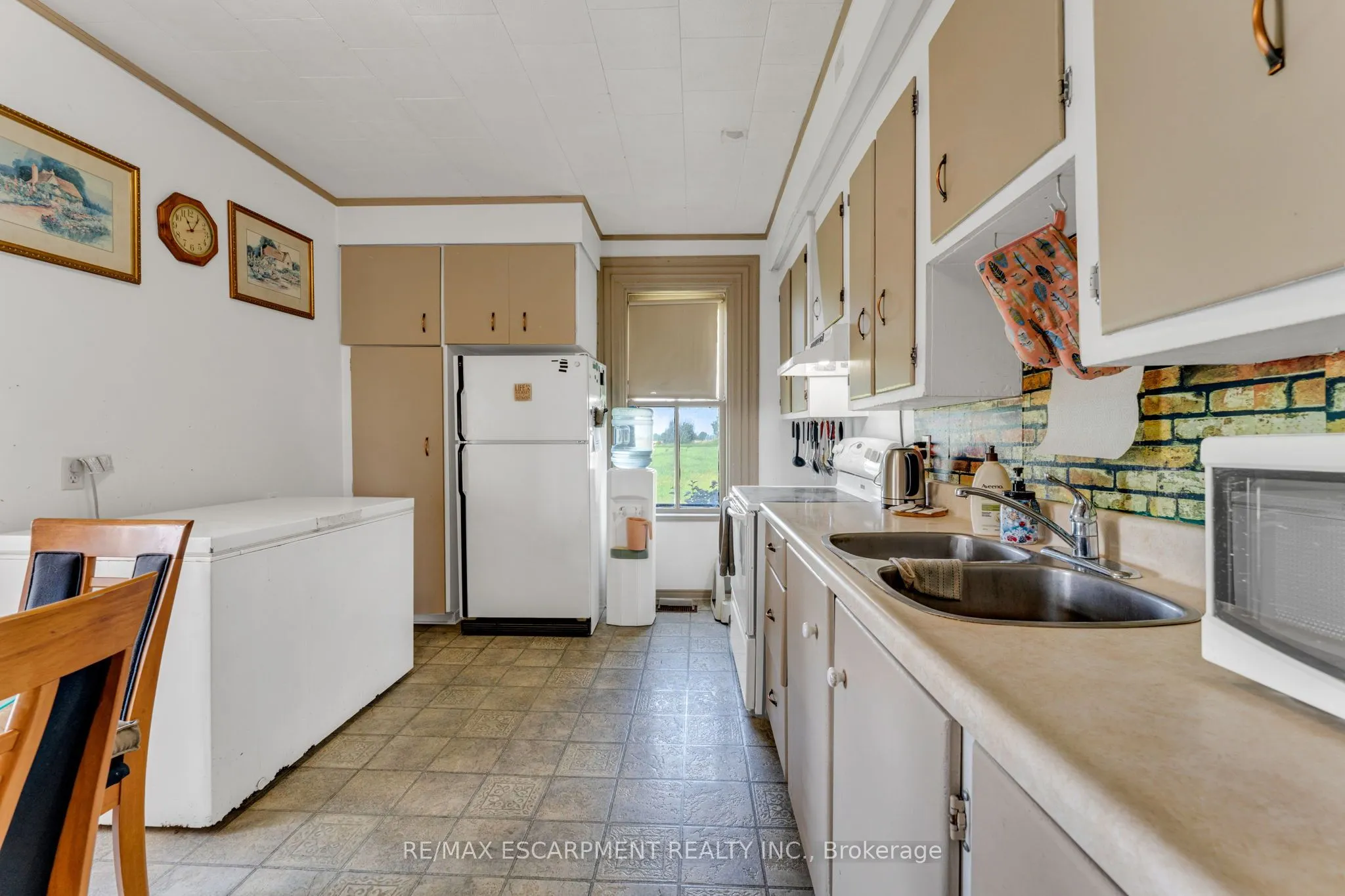 5950 Regional Road 65
