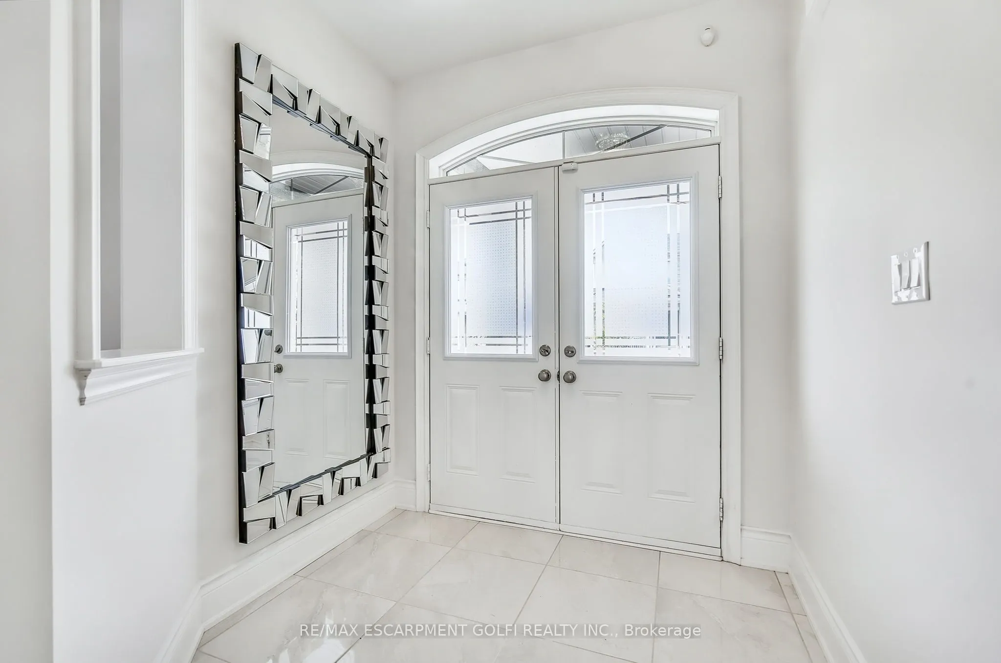 39 Avanti Crescent