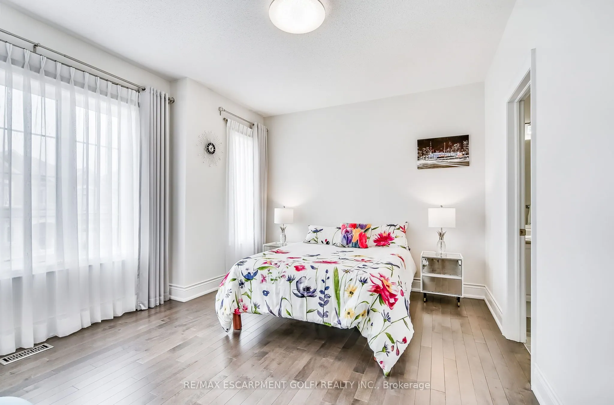 39 Avanti Crescent