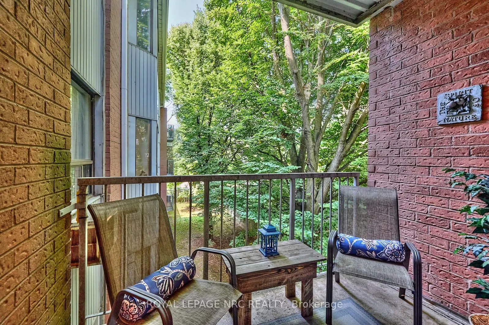 5 NIAGARA Street, #201