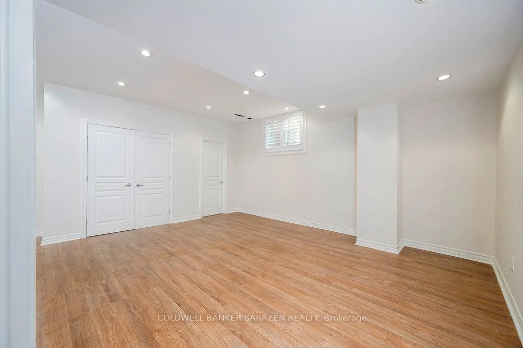 320 Rywalk Circle