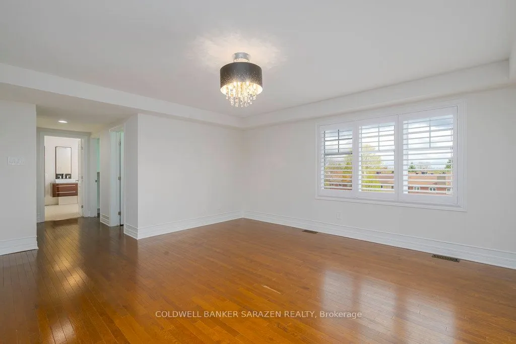 320 Rywalk Circle