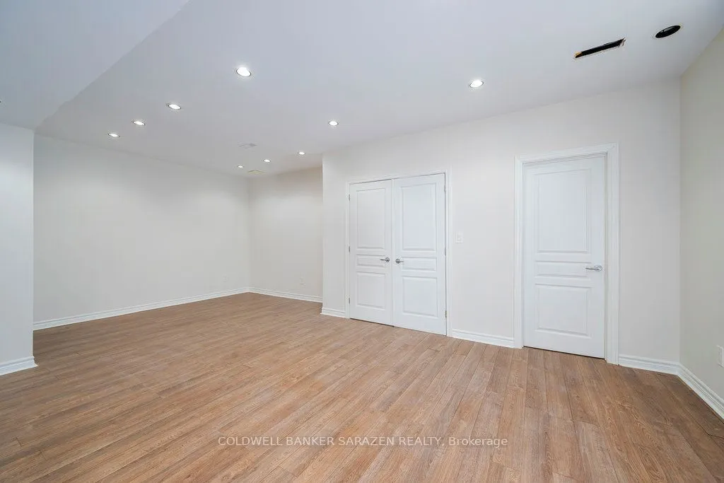 320 Rywalk Circle